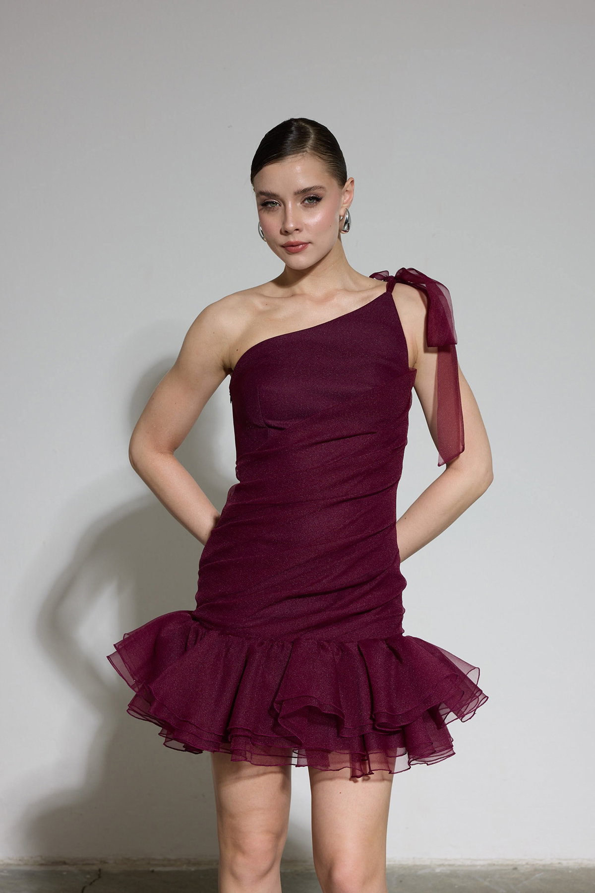Carmen Kadın Tek Kol Fırfırlı Organze Abiye Elbise 58619 Bordo - 3