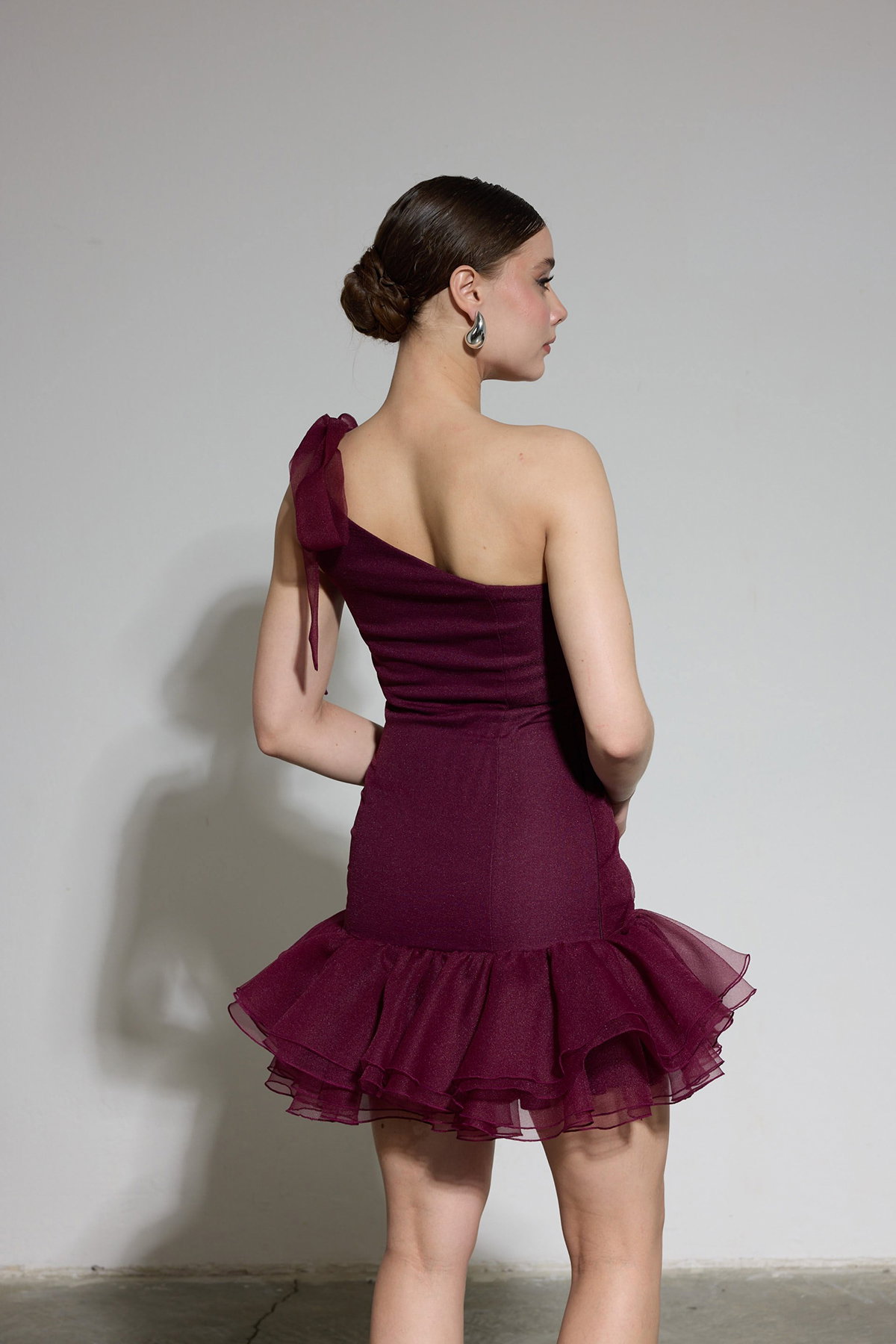 Carmen Kadın Tek Kol Fırfırlı Organze Abiye Elbise 58619 Bordo - 4