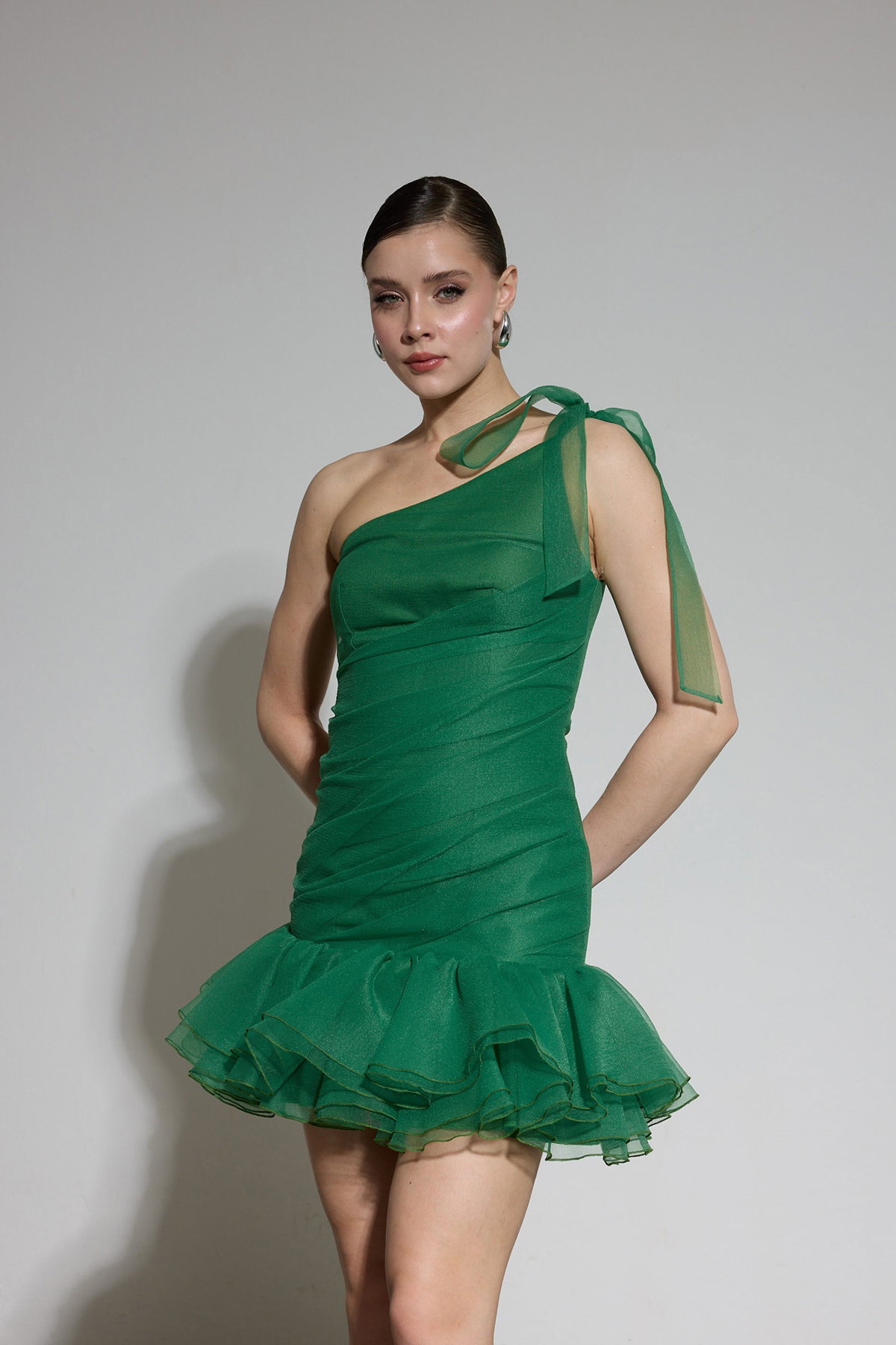 Carmen Kadın Tek Kol Fırfırlı Organze Abiye Elbise 58619 Yeşil - 1