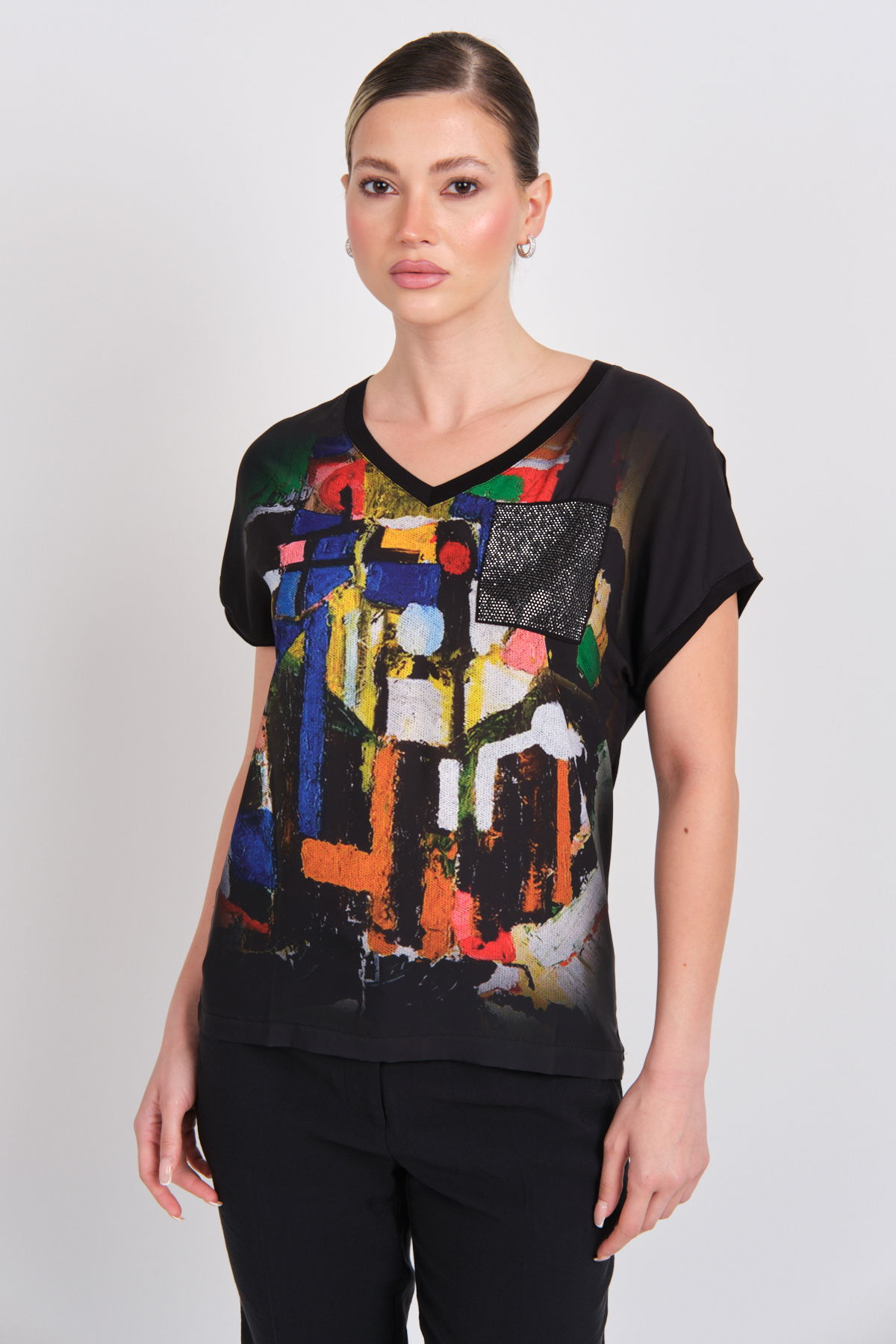 Daido Kadın Desenli Süs Cepli V Yaka T-Shirt 5842 Siyah - 1