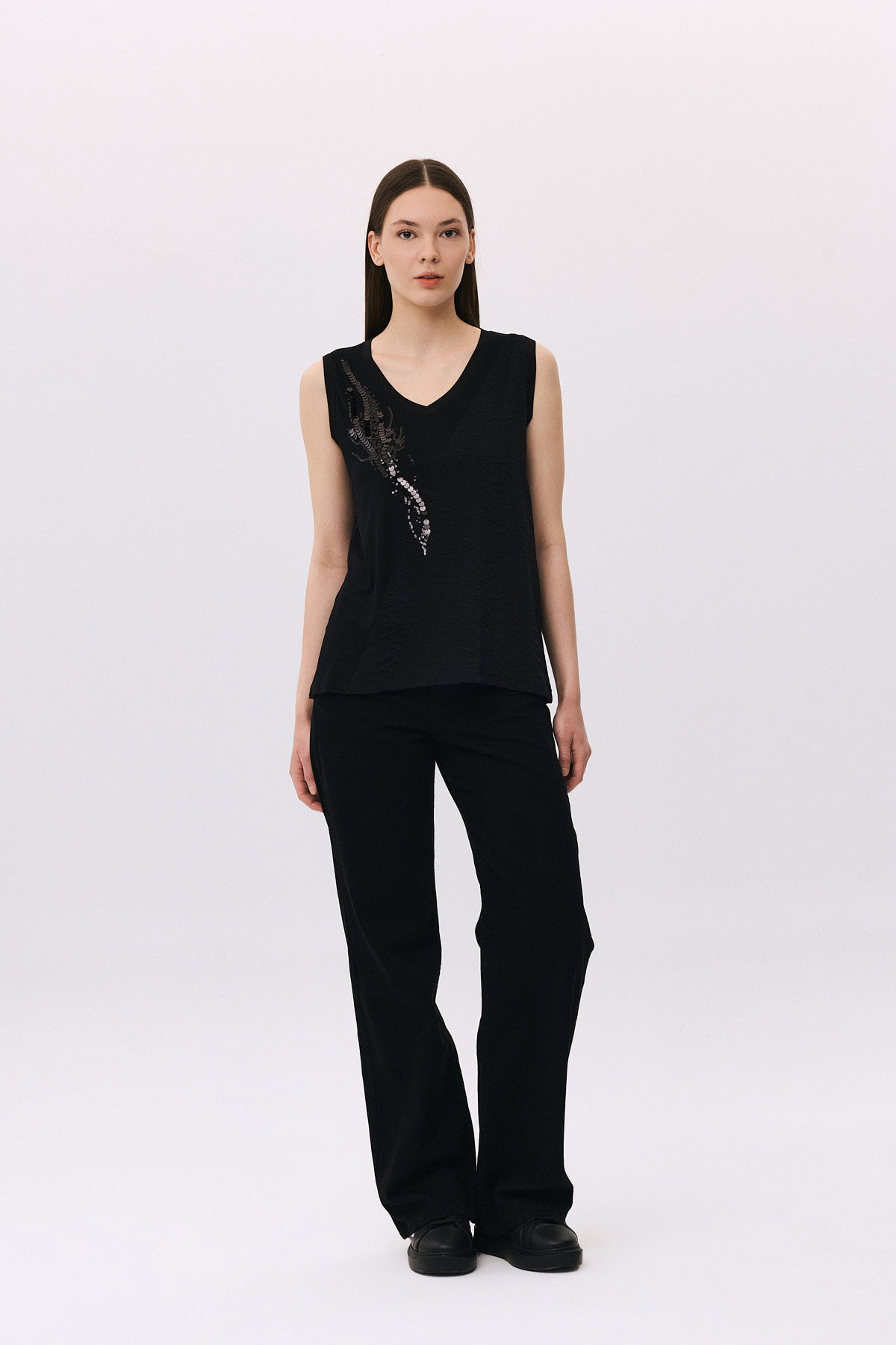 Daido Kadın V Yaka Pul Detaylı Kolsuz Bluz 4830 Siyah - 2