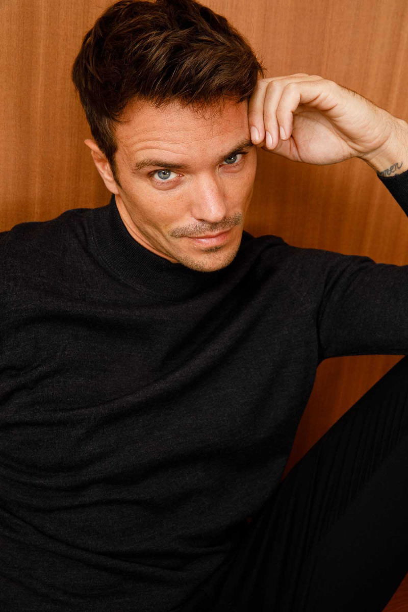 Desen Triko Erkek Basic Yarım Balıkçı İnce Triko Kazak 02421604 Siyah 