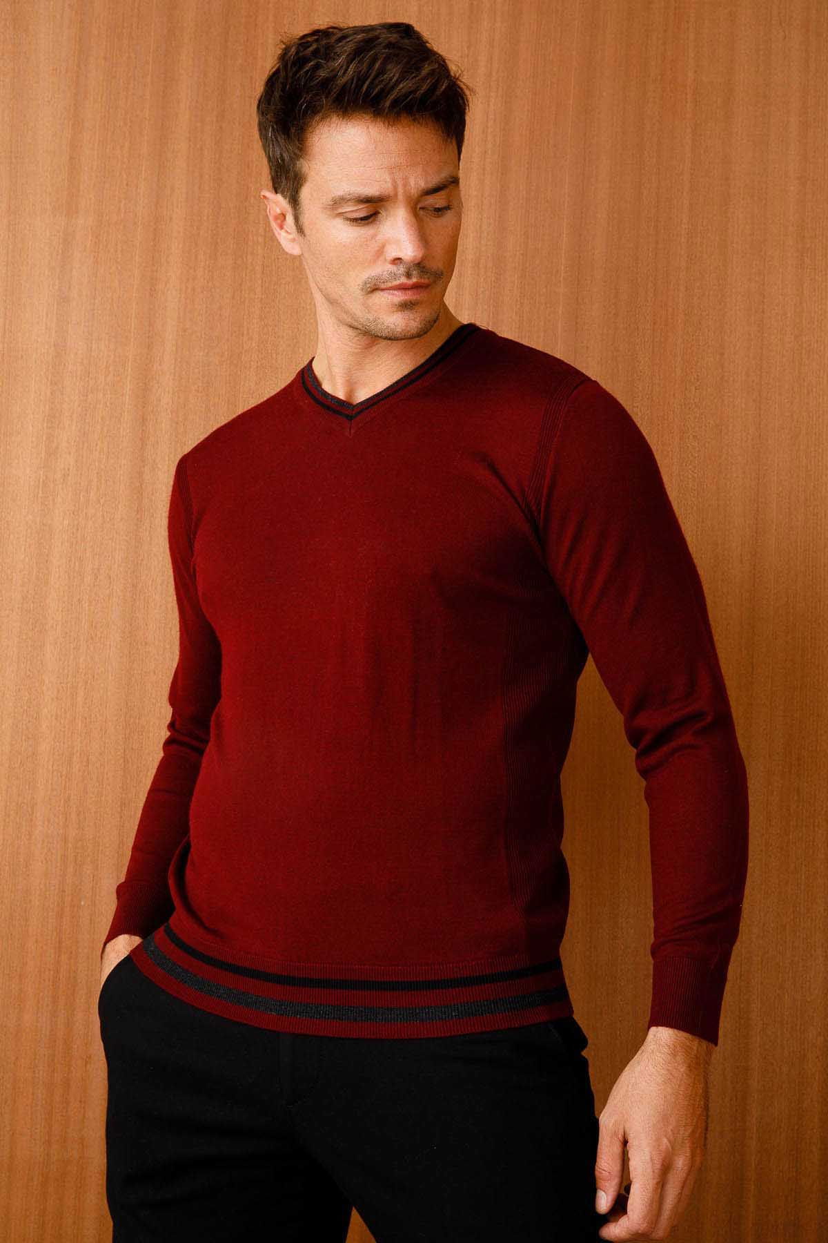 Desen Triko Erkek Yaka Kenarı Çizgili V Yaka Yün Kazak 02421613 Bordo - 1