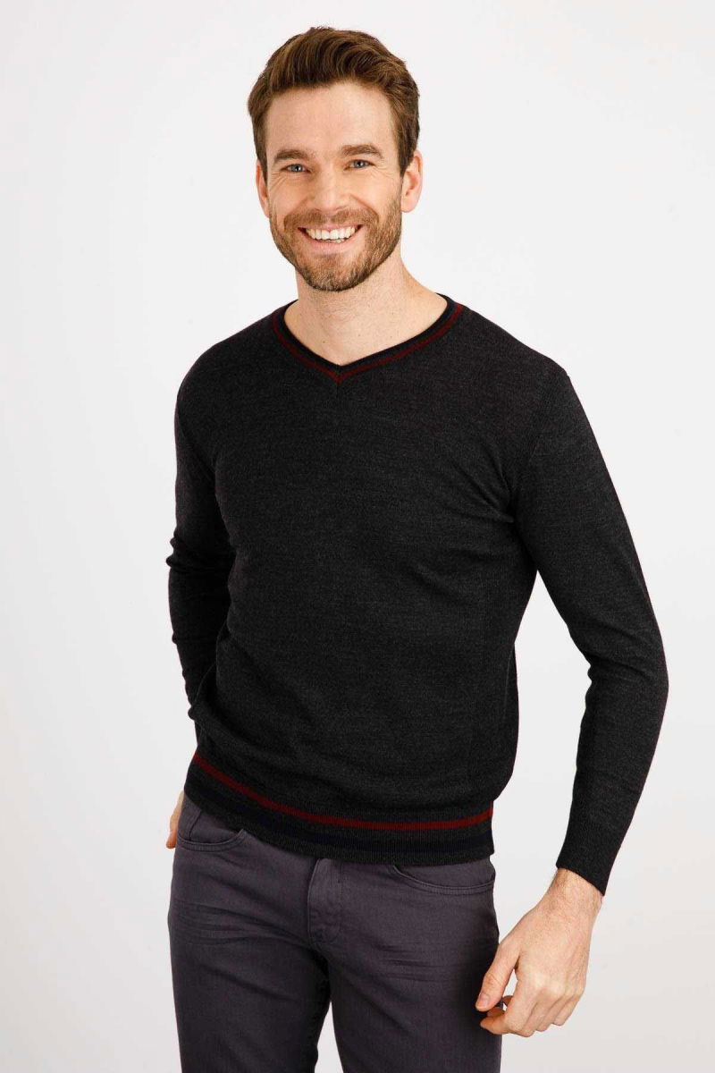 Desen Triko Erkek Yaka Kenarı Çizgili V Yaka Yün Kazak 02421613 K.Füme 