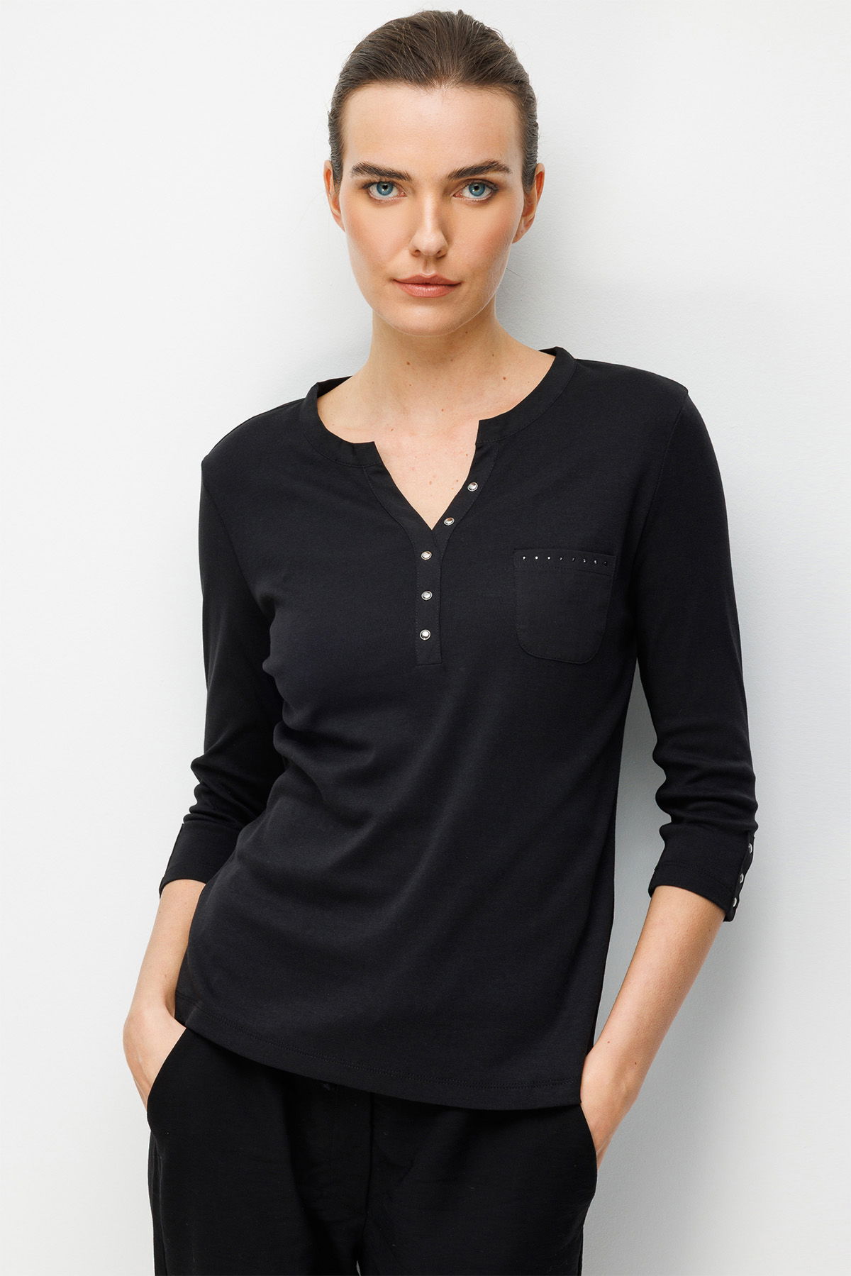 Desen Triko Kadın Açma Yaka Kol Ucu Metal Düğmeli Pamuklu Penye Bluz 26805 Siyah - 1