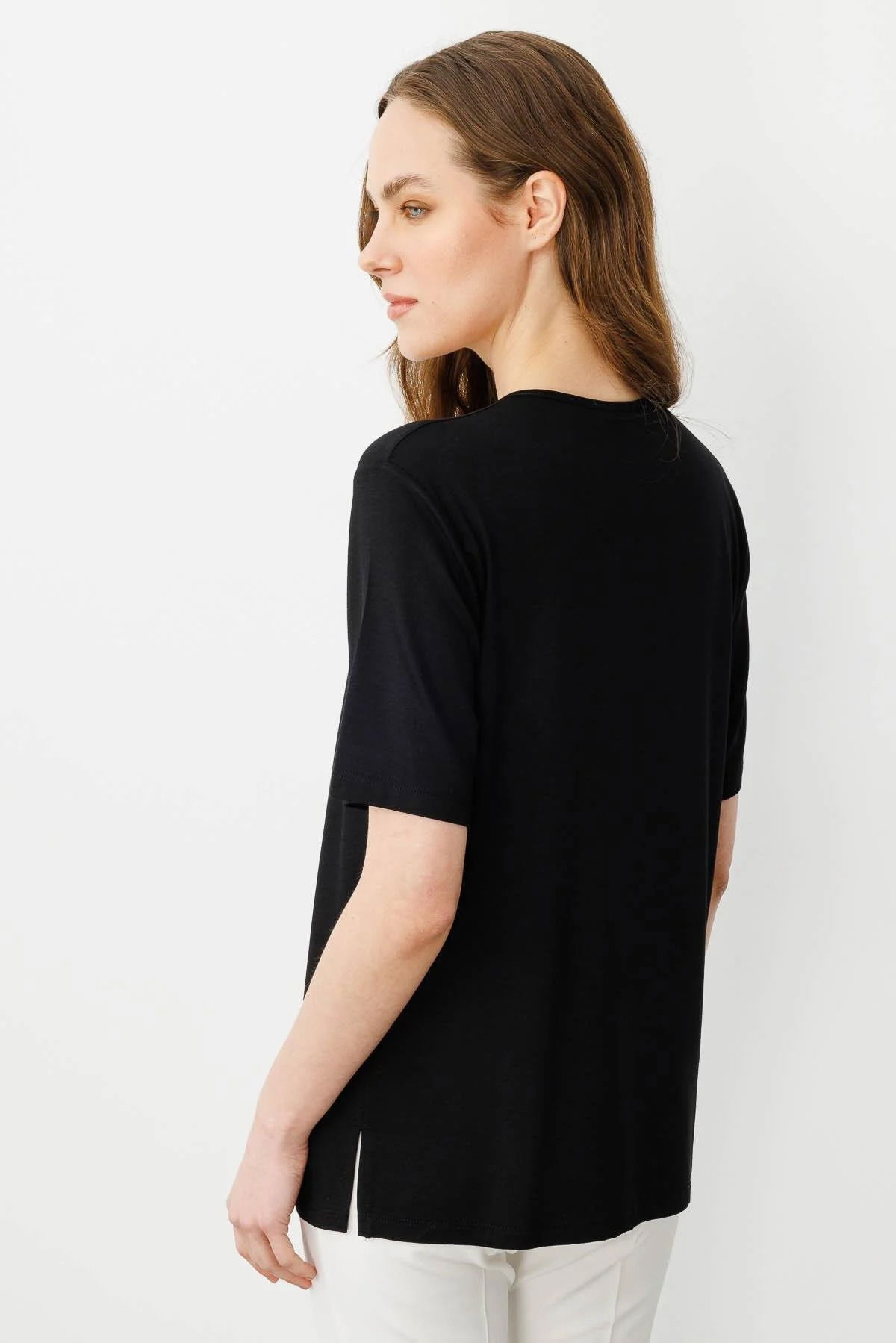 Desen Triko Kadın Açma Yaka Nakış İşlemeli T-Shirt 25703 Siyah - 4