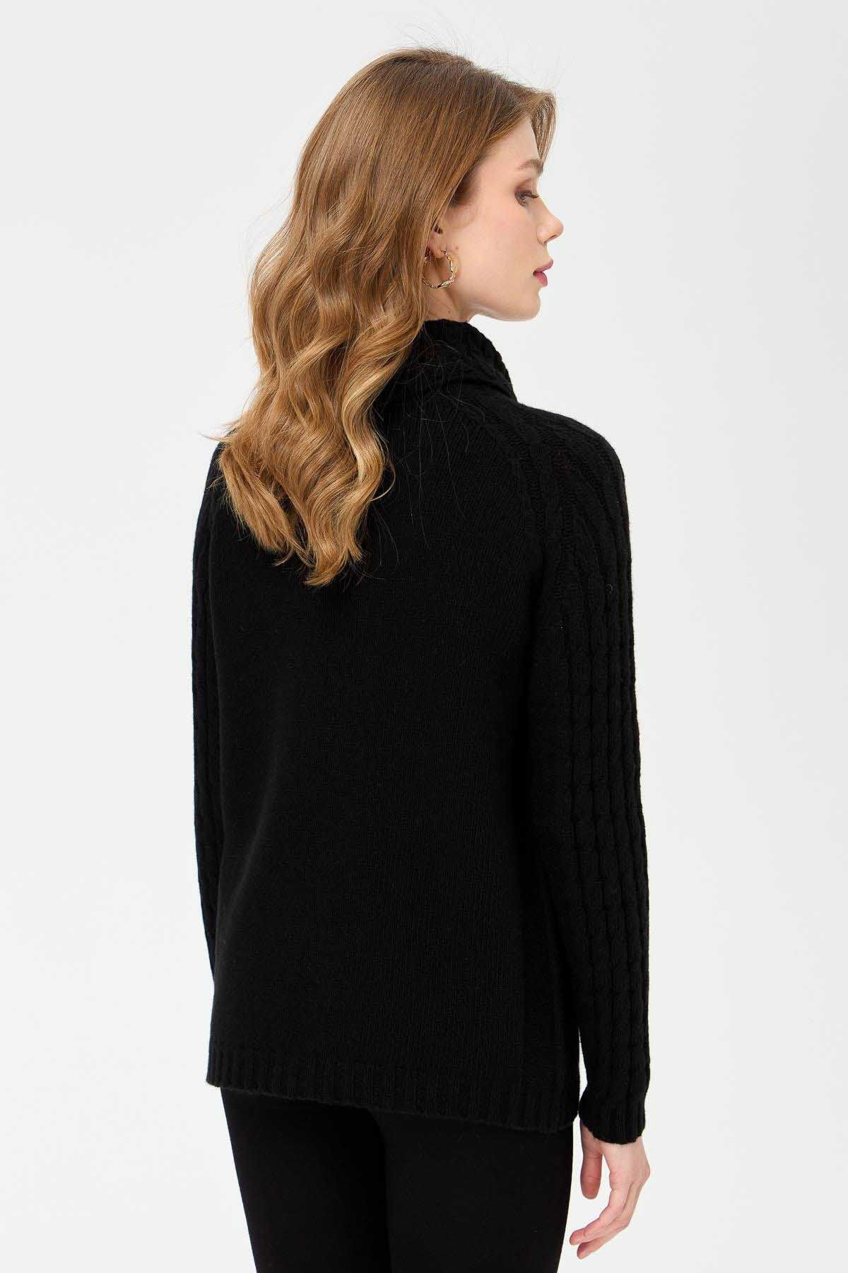 Desen Triko Kadın Degaje Yaka Kolu ve Yakası Saç Örgü Yün Kazak 23202 Siyah - 4