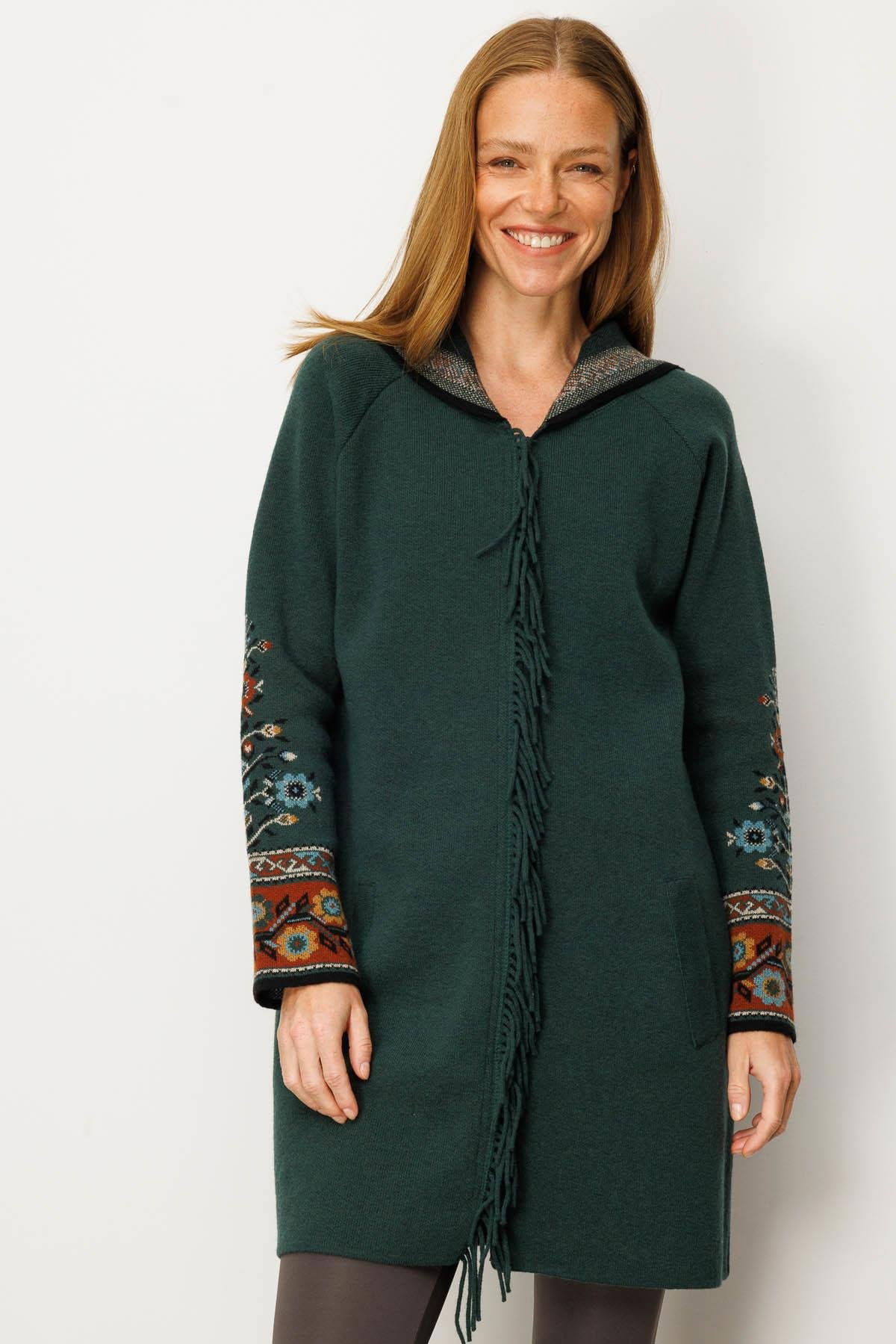 Desen Triko Kadın Kapüşonlu Kilim Jakarlı Püsküllü Yün Kaban 25056 Yeşil - 3