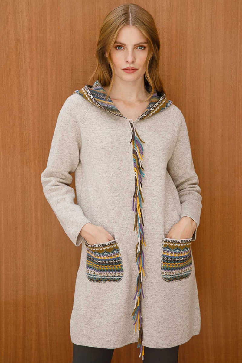 Desen Triko Kadın Önü Püsküllü Kapüşonlu Uzun Kaban 2258 Bej - Desen Triko