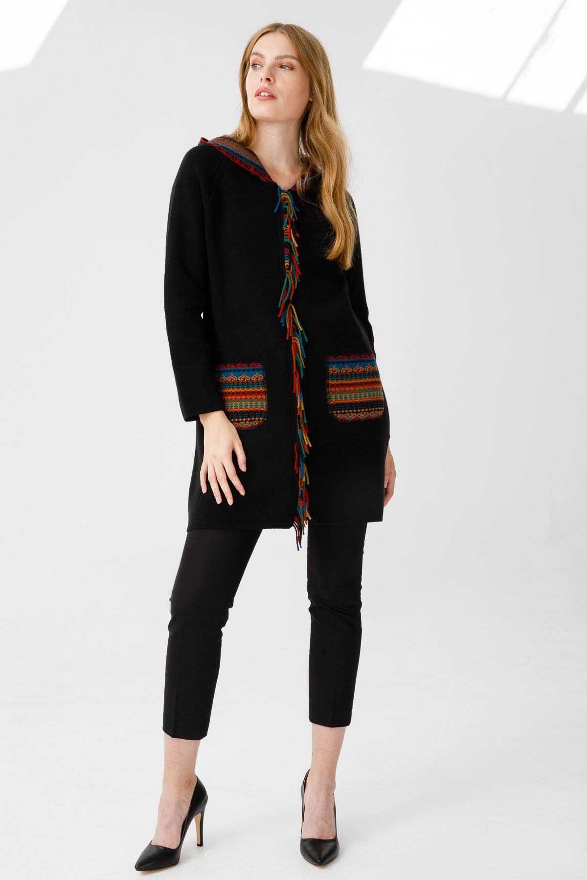 Desen Triko Kadın Önü Püsküllü Kapüşonlu Uzun Kaban 2258 Siyah - 2