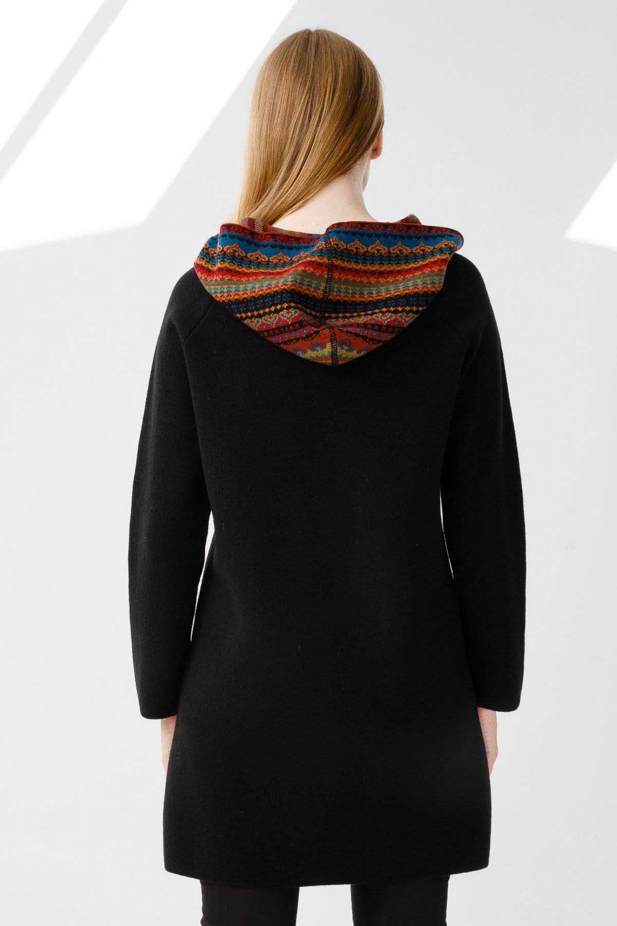 Desen Triko Kadın Önü Püsküllü Kapüşonlu Uzun Kaban 2258 Siyah - 5