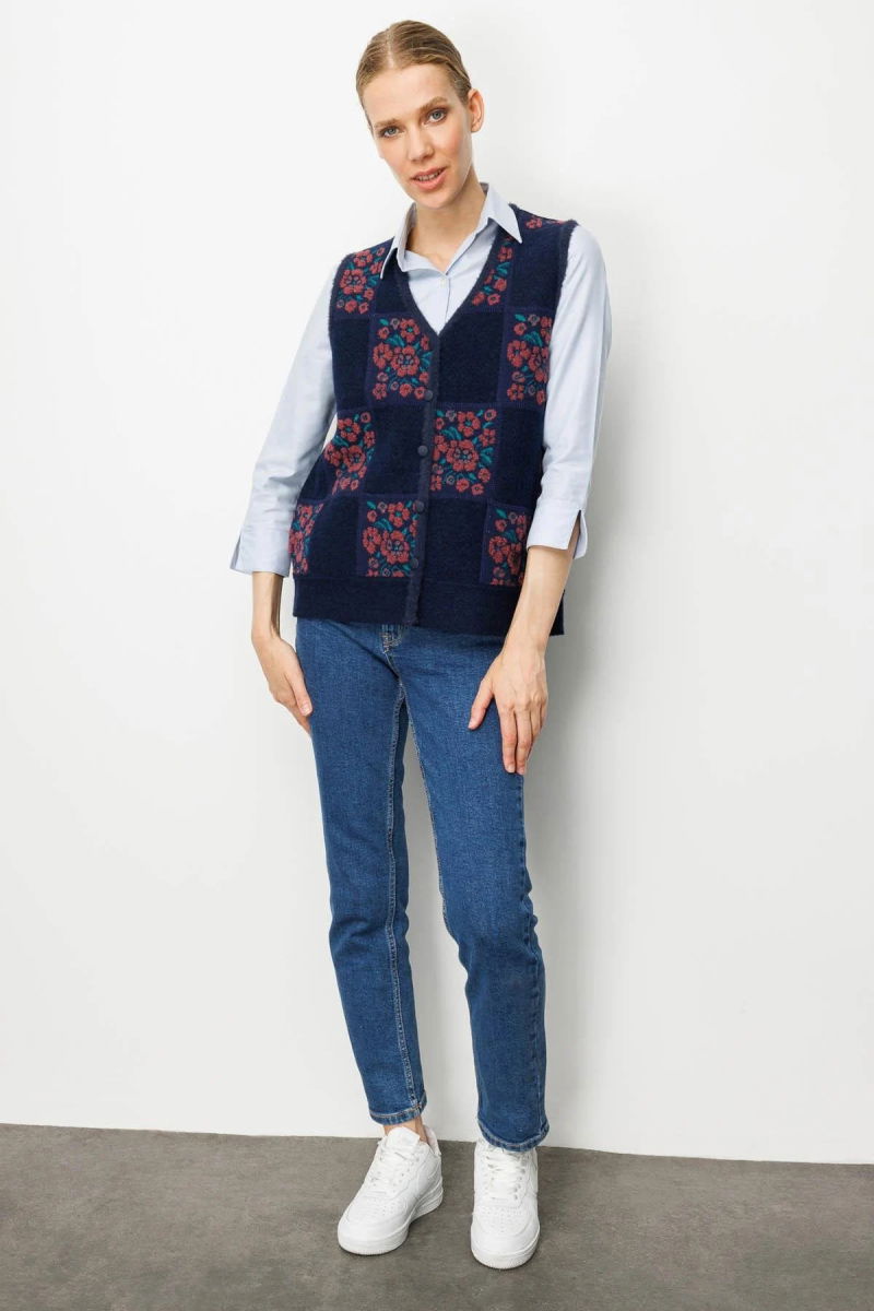 Desen Triko Kadın Pıtırcık Çiçekli Patchwork Keçe Yün Yelek 24084 A.Laci-G.Kurusu - 3