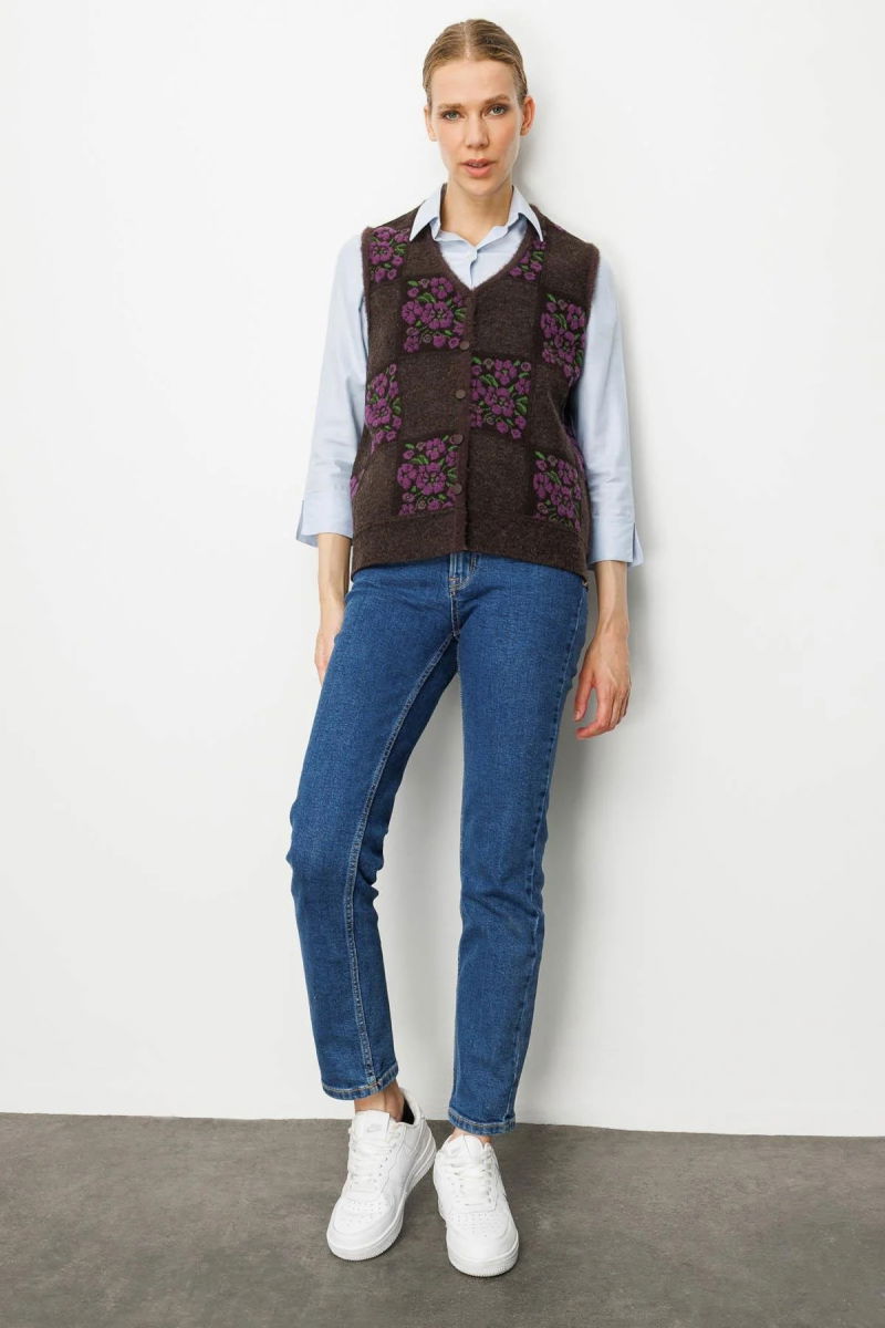 Desen Triko Kadın Pıtırcık Çiçekli Patchwork Keçe Yün Yelek 24084 K.Kahve-A.Mor - 3