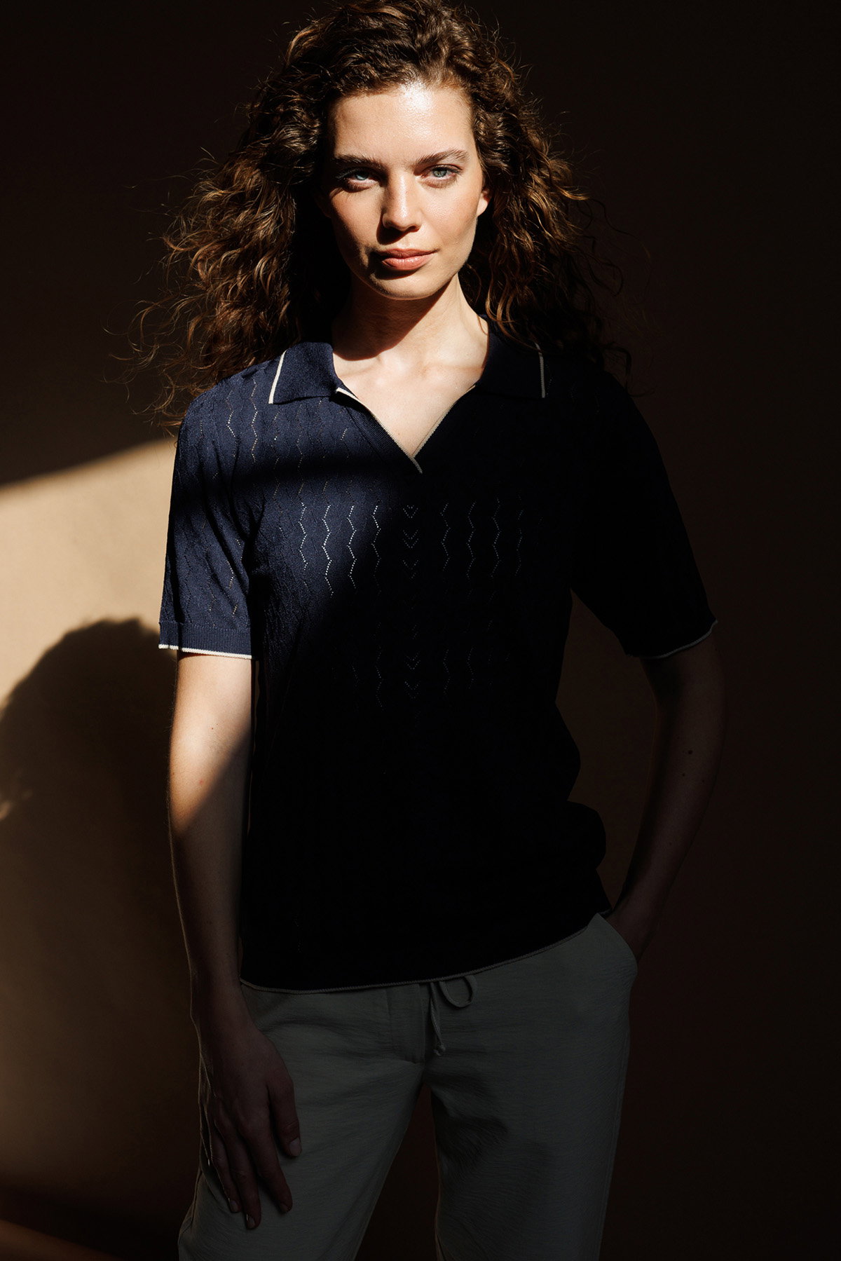 Desen Triko Kadın Polo Yaka Ajurlu İnce Triko Bluz 26355 Koyu Lacivert - 3