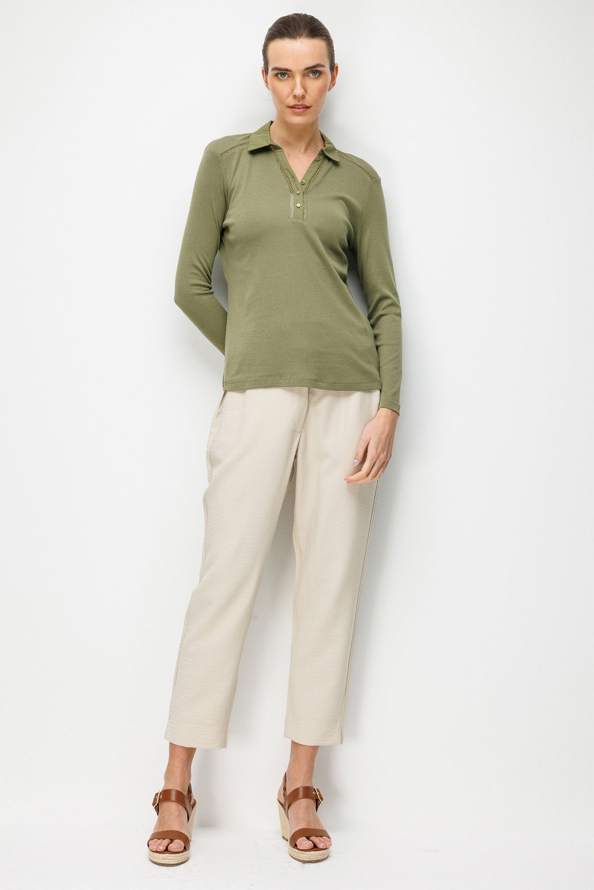 Desen Triko Kadın Polo Yaka İğne İşlemeli Pamuklu Penye Bluz 26806 Haki - 2