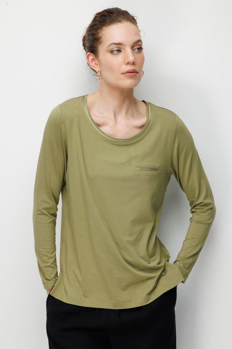 Desen Triko Kadın Sıfır Yaka Cebi Saten Şeritli Penye Bluz 26832 Yeşil - Desen Triko