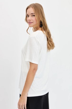 Desen Triko Kadın Sıfır Yaka Flamlı Kumaş Penye T-Shirt KMY24084 Ekru - 4