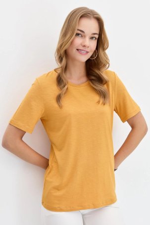 Desen Triko Kadın Sıfır Yaka Flamlı Kumaş Penye T-Shirt KMY24084 Hardal - 1