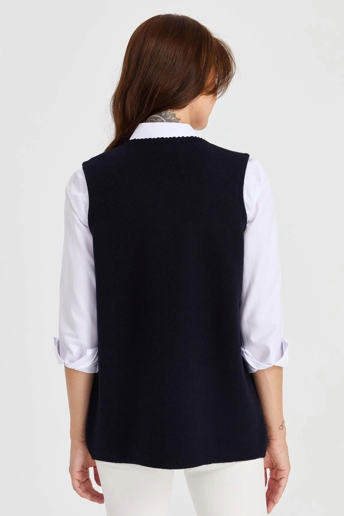 Desen Triko Kadın Sıfır Yaka Kenarı Dantel İşlemeli Yün Yelek 23000 Lacivert - 4