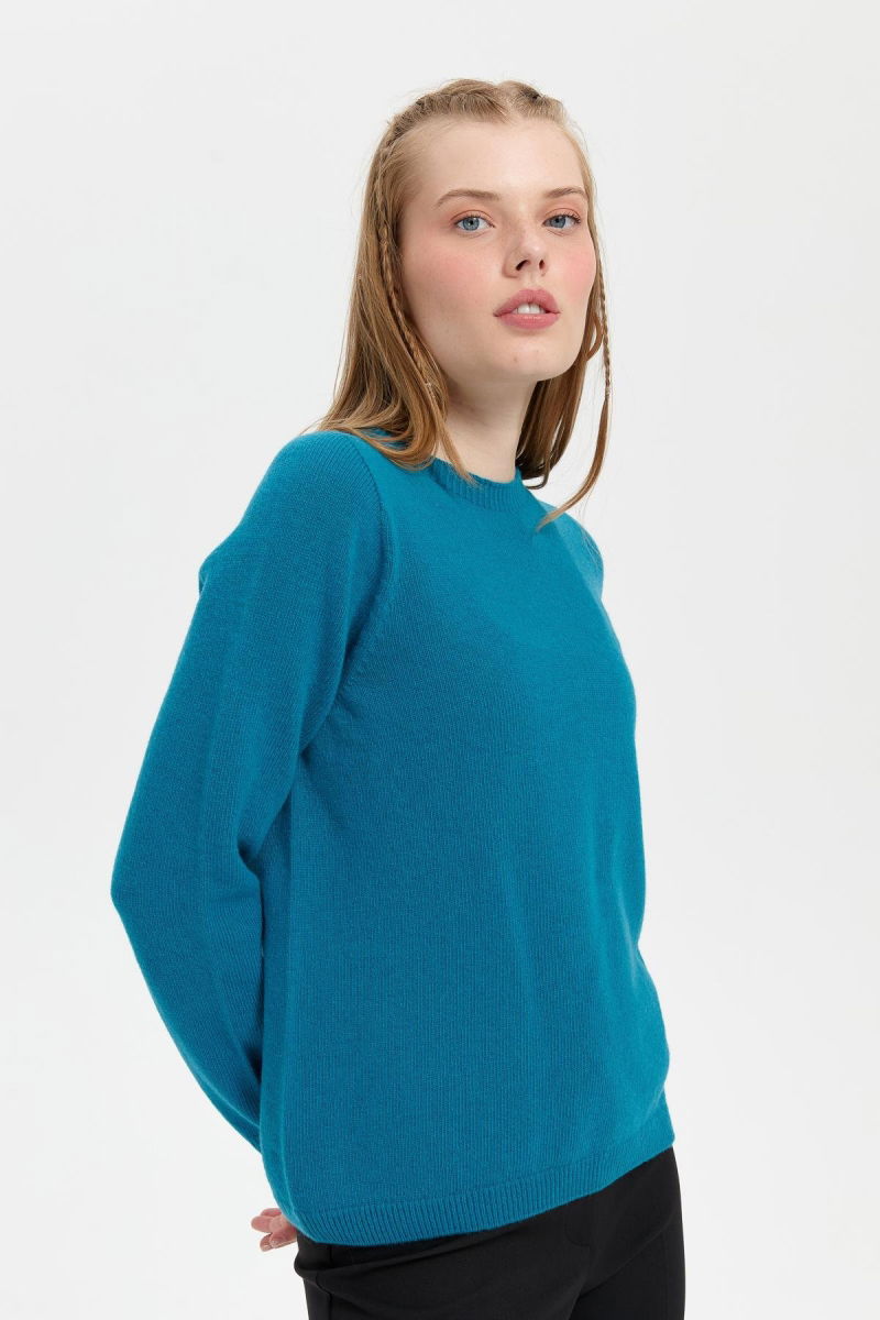 Desen Triko Kadın Sıfır Yaka Klasik Yün Kazak 23163 Petrol - Desen Triko