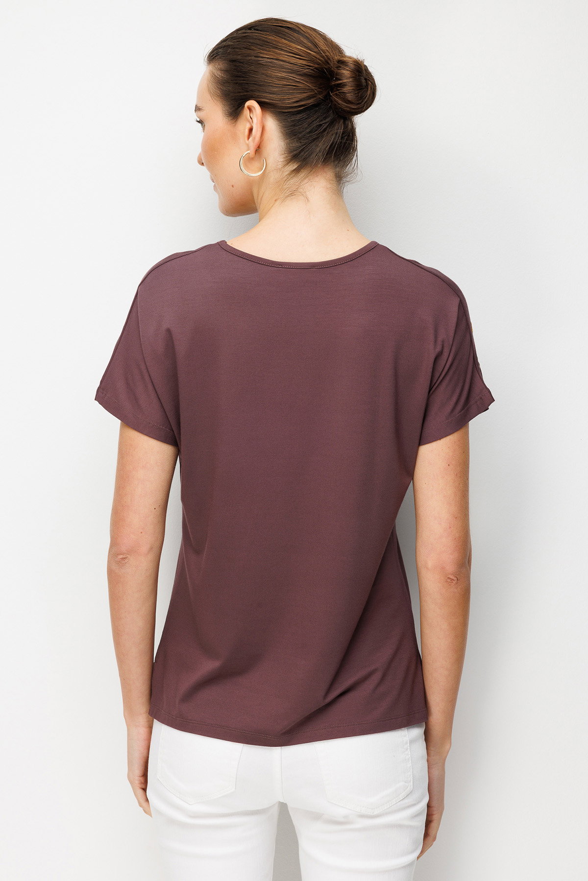 Desen Triko Kadın Sıfır Yaka Nakış İşlemeli Düşük Kollu Penye T-Shirt 26702 Kahverengi - 4