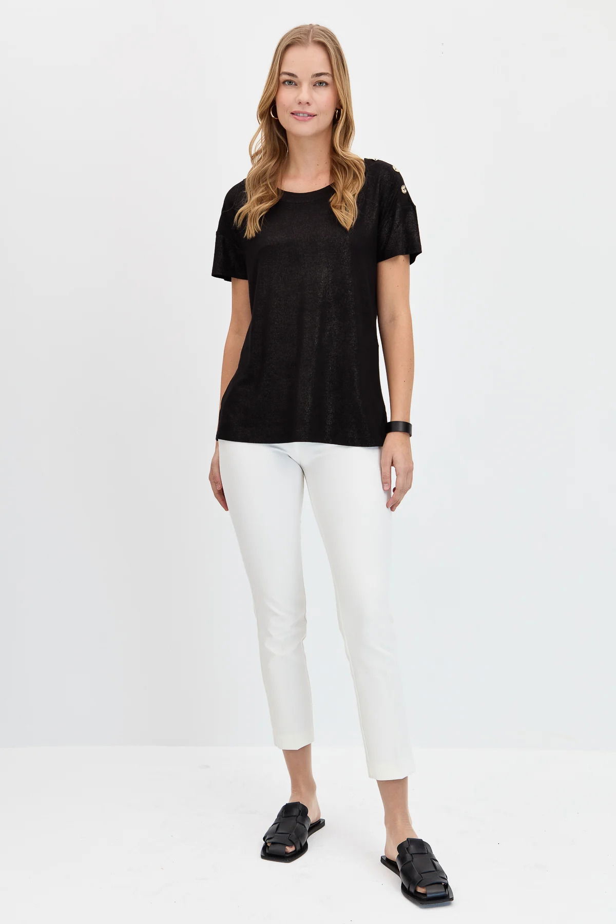 Desen Triko Kadın Sıfır Yaka Omuzları Düğmeli T-Shirt KMY24028 Siyah - 2