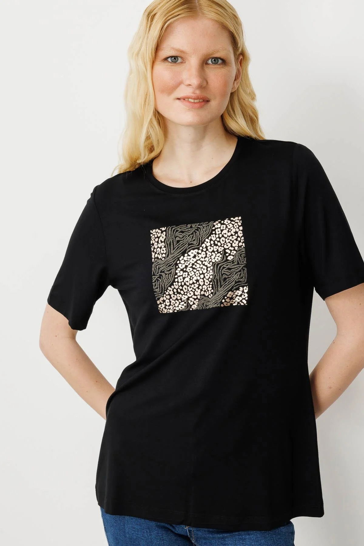 Desen Triko Kadın Sıfır Yaka Önü Taş Baskılı Penye T-Shirt 25834 Siyah - 1
