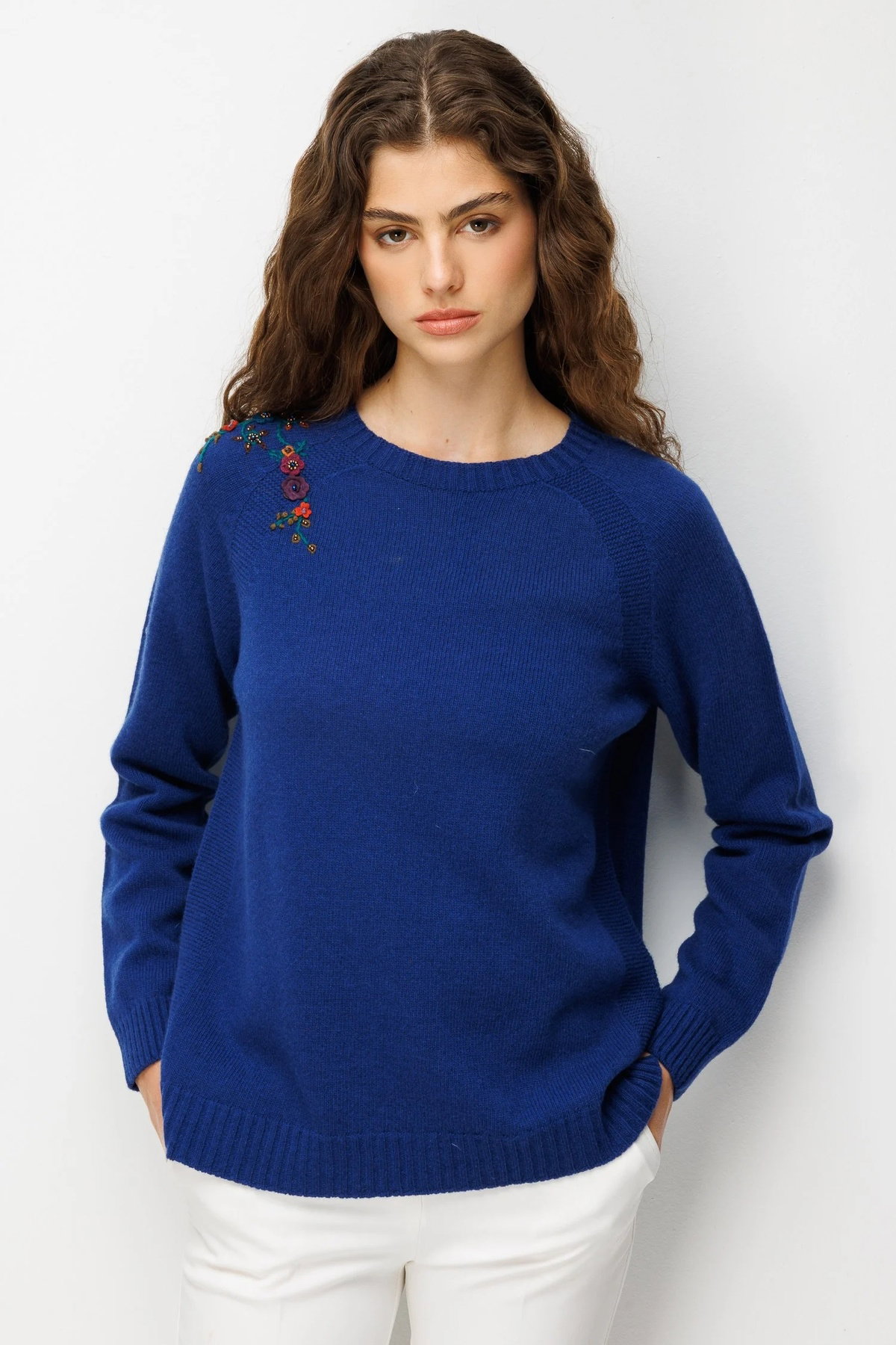 Desen Triko Kadın Sıfır Yaka Reglan Kol Nakışlı Yün Kazak Indigo - 1