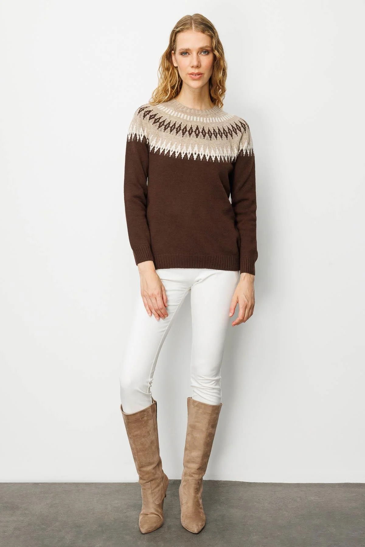 Desen Triko Kadın Sıfır Yaka Robası Baklavalı Yün Kazak 25218 M.Kahve - 2