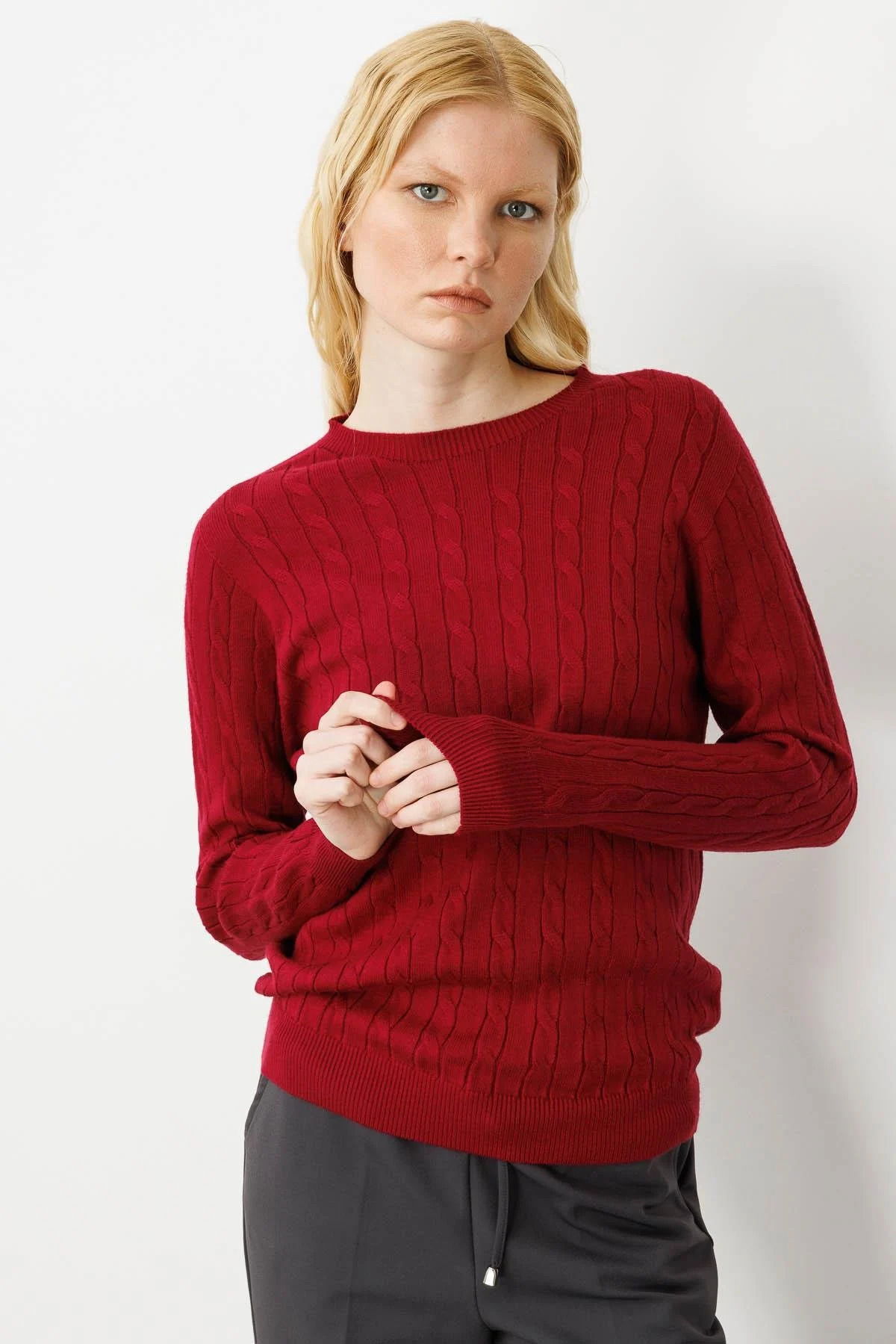 Desen Triko Kadın Sıfır Yaka Saç Örgülü Kazak 3329 Vişne Çürüğü - 1