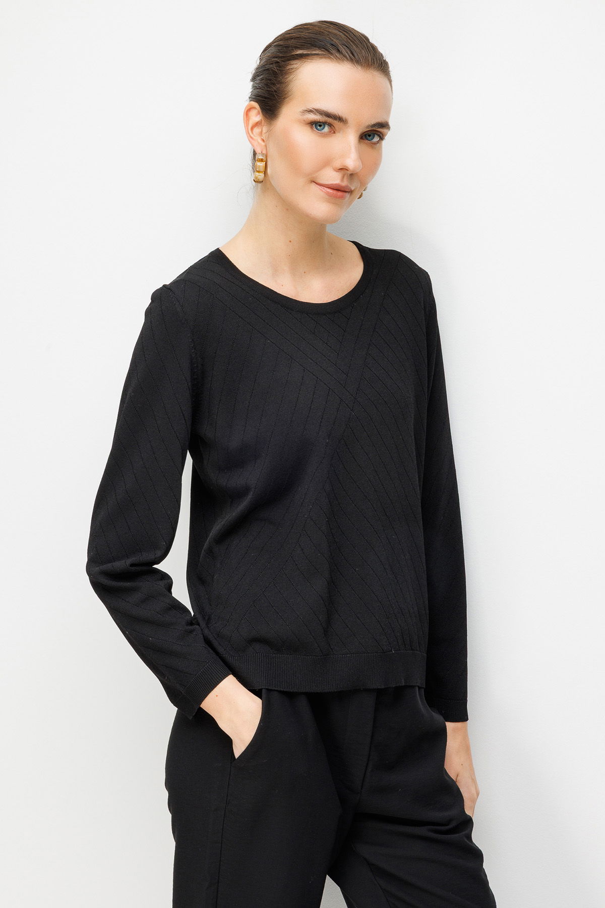 Desen Triko Kadın Sıfır Yaka Verev Çizgili Yanı Düğmeli Uzun Kollu İnce Triko Bluz 26372 Siyah - 1