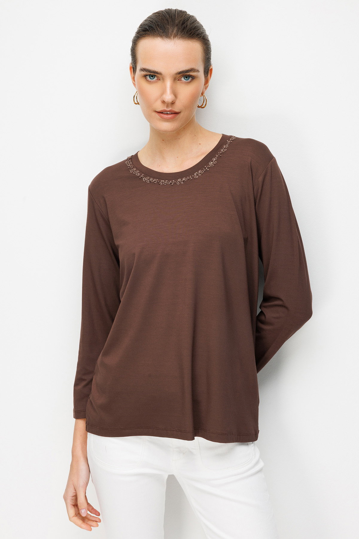 Desen Triko Kadın Sıfır Yaka Yaka Kenarı İşlemeli Penye Bluz 26705 Koyu Kahve - 1