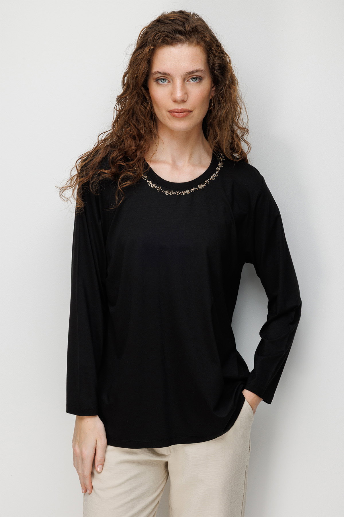 Desen Triko Kadın Sıfır Yaka Yaka Kenarı İşlemeli Penye Bluz 26705 Siyah - 1