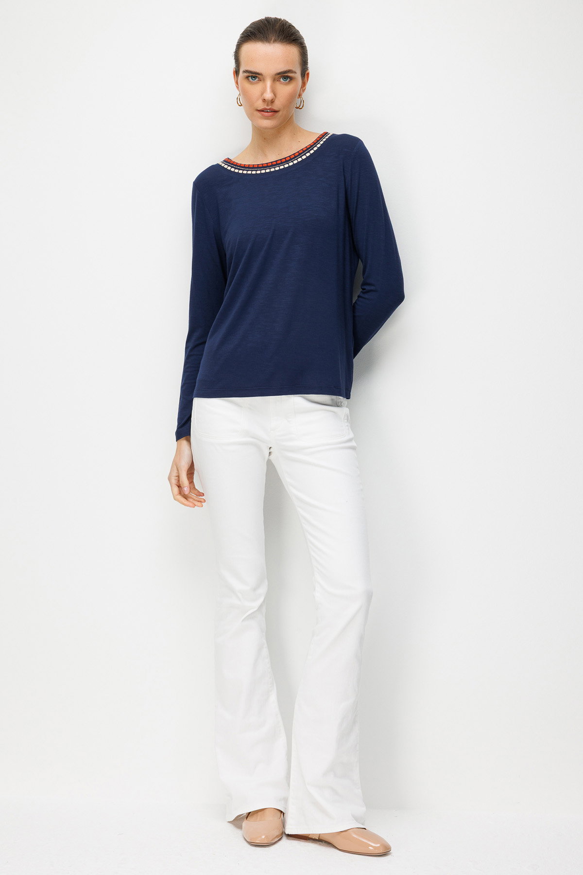 Desen Triko Kadın Sıfır Yaka Yakası İki Renkli İşlemeli Taşlı Penye Bluz 26848 Lacivert - 2