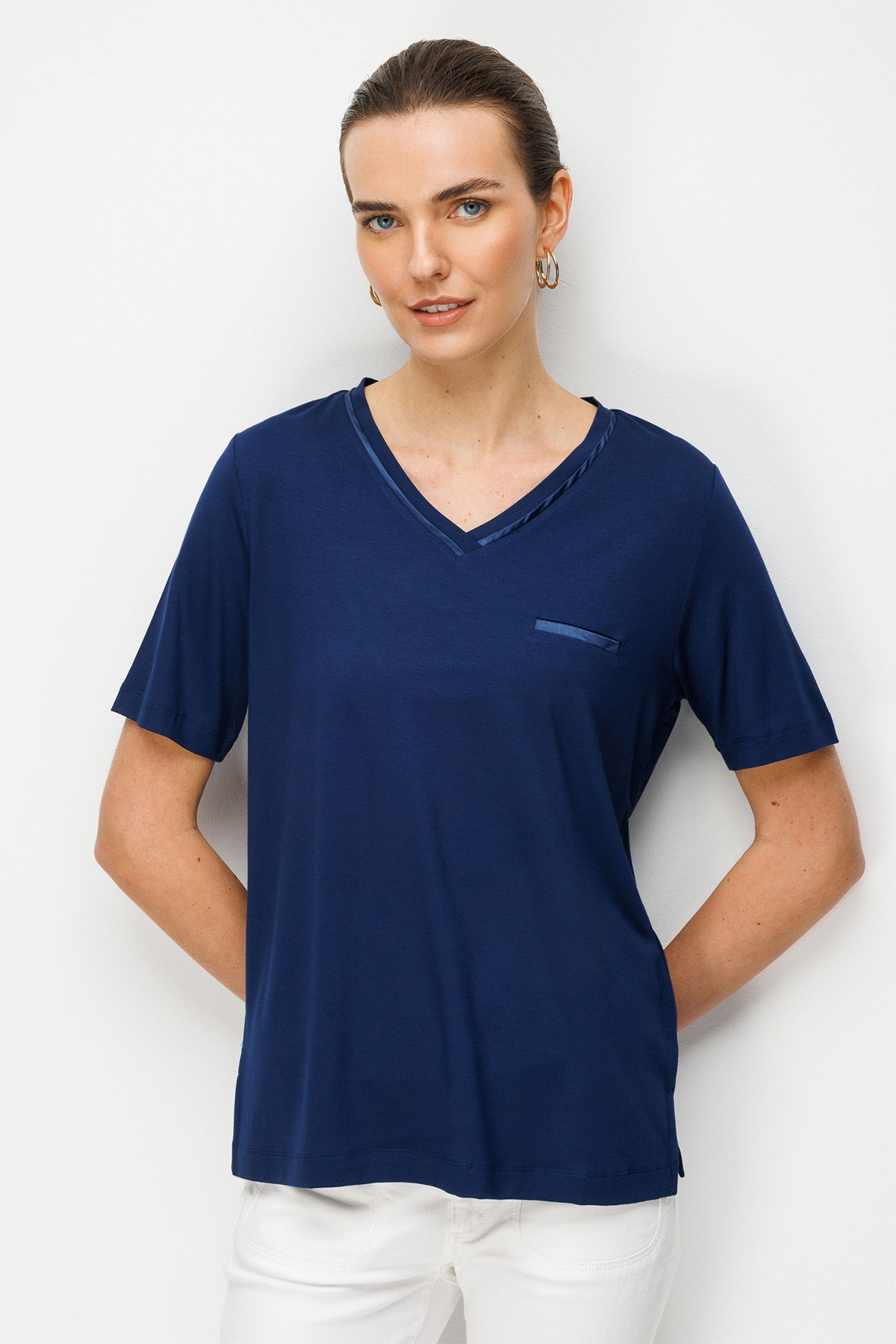 Desen Triko Kadın V Yaka Cebi Saten Şeritli Penye T-Shirt 26828 Lacivert - 1