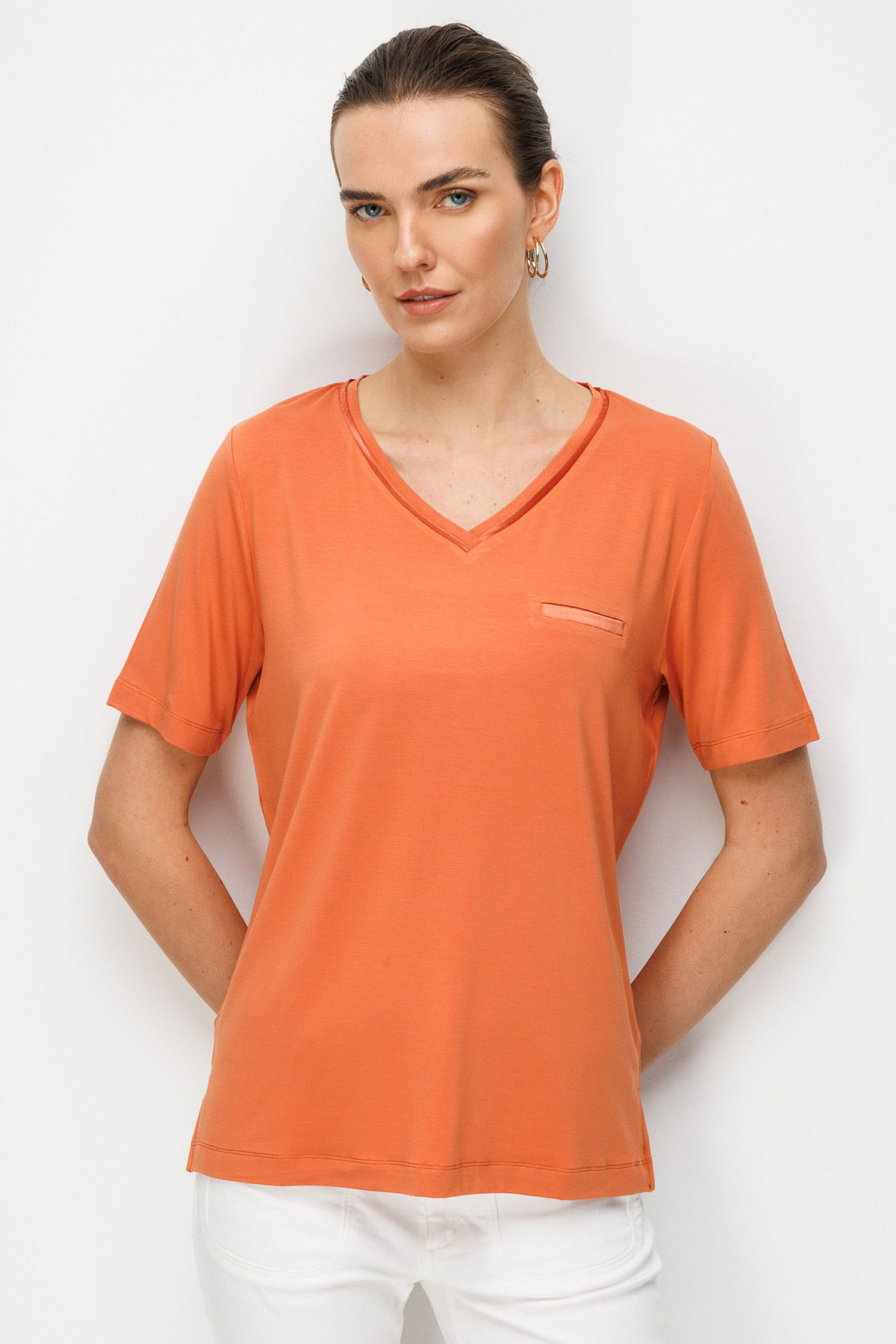 Desen Triko Kadın V Yaka Cebi Saten Şeritli Penye T-Shirt 26828 Somon - 1