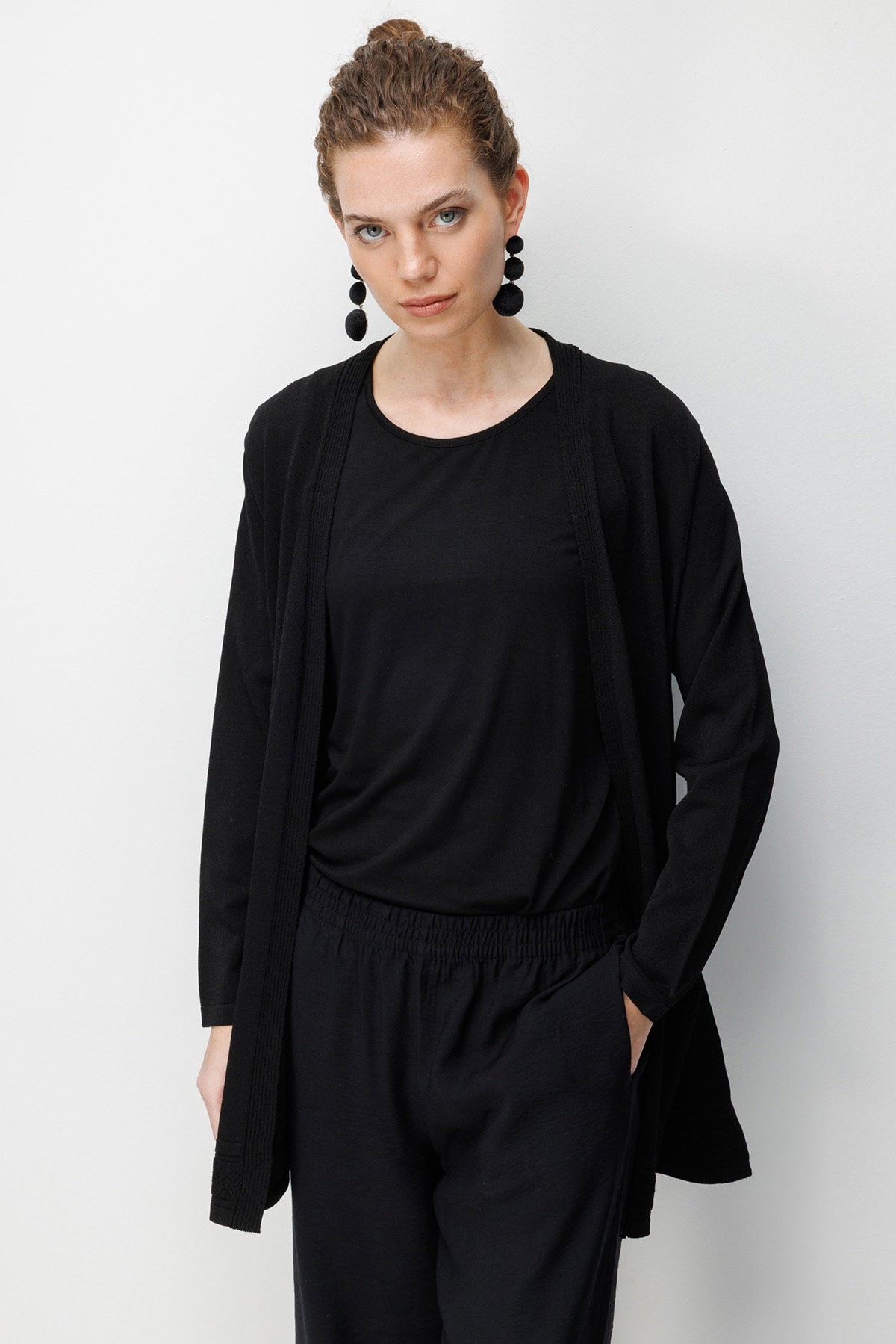 Desen Triko Kadın V Yaka Etek Ucu Baklavalı Önü Açık İnce Triko Hırka 26366 Siyah - 2