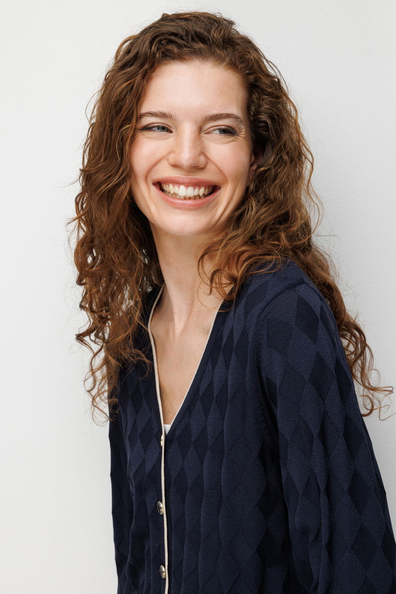 Desen Triko Kadın V Yaka Küçük Baklava Desenli İnce Triko Hırka 26360 Lacivert - 2