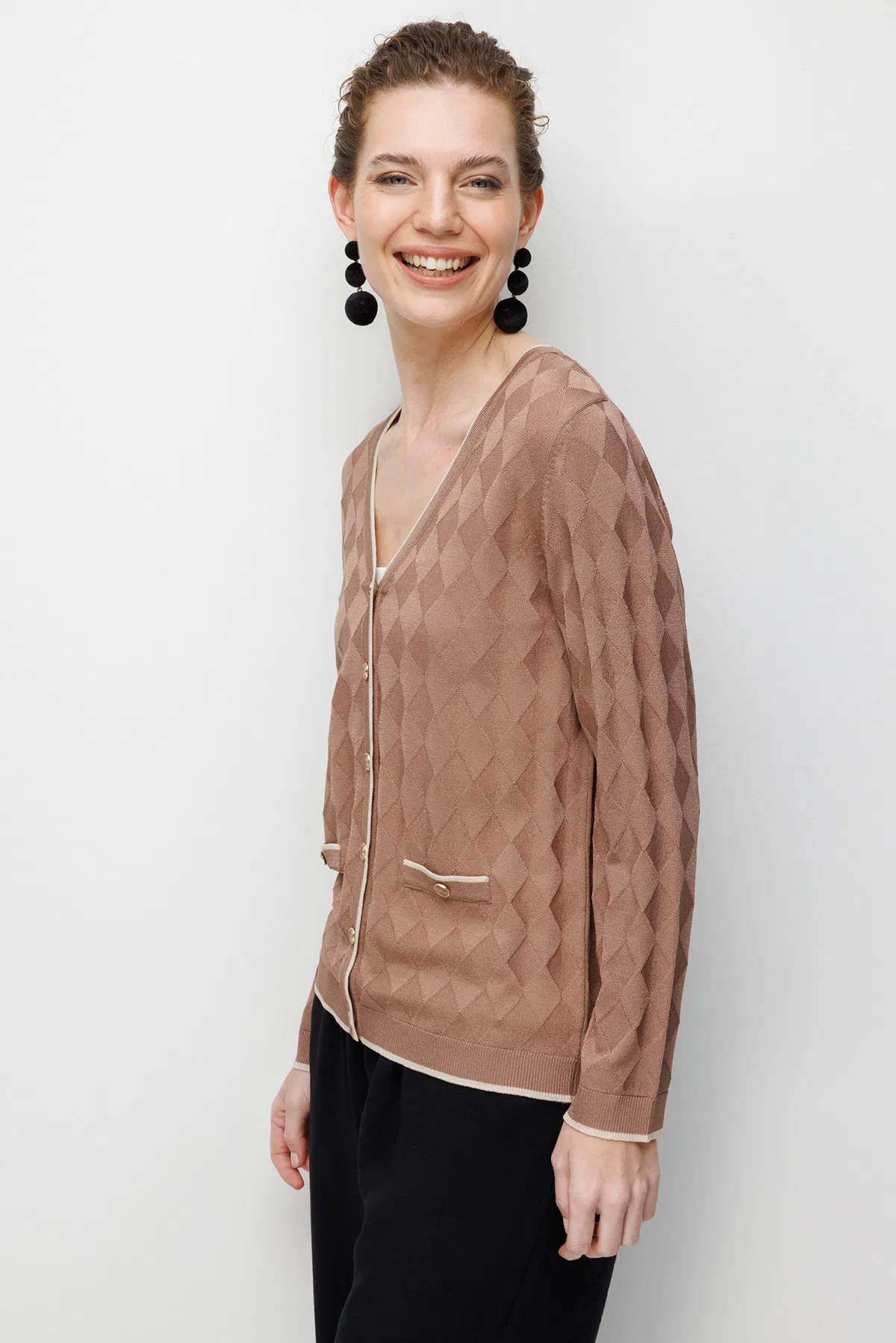 Desen Triko Kadın V Yaka Küçük Baklava Desenli İnce Triko Hırka 26360 Mocha - 2