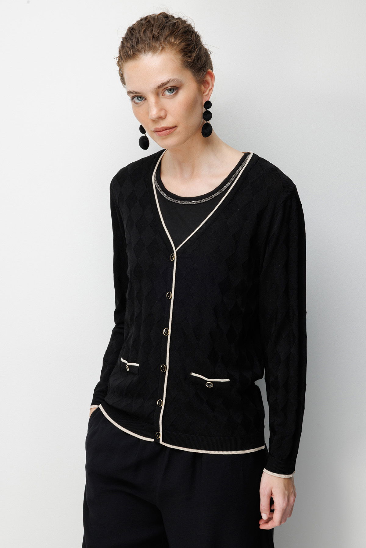 Desen Triko Kadın V Yaka Küçük Baklava Desenli İnce Triko Hırka 26360 Siyah - 1