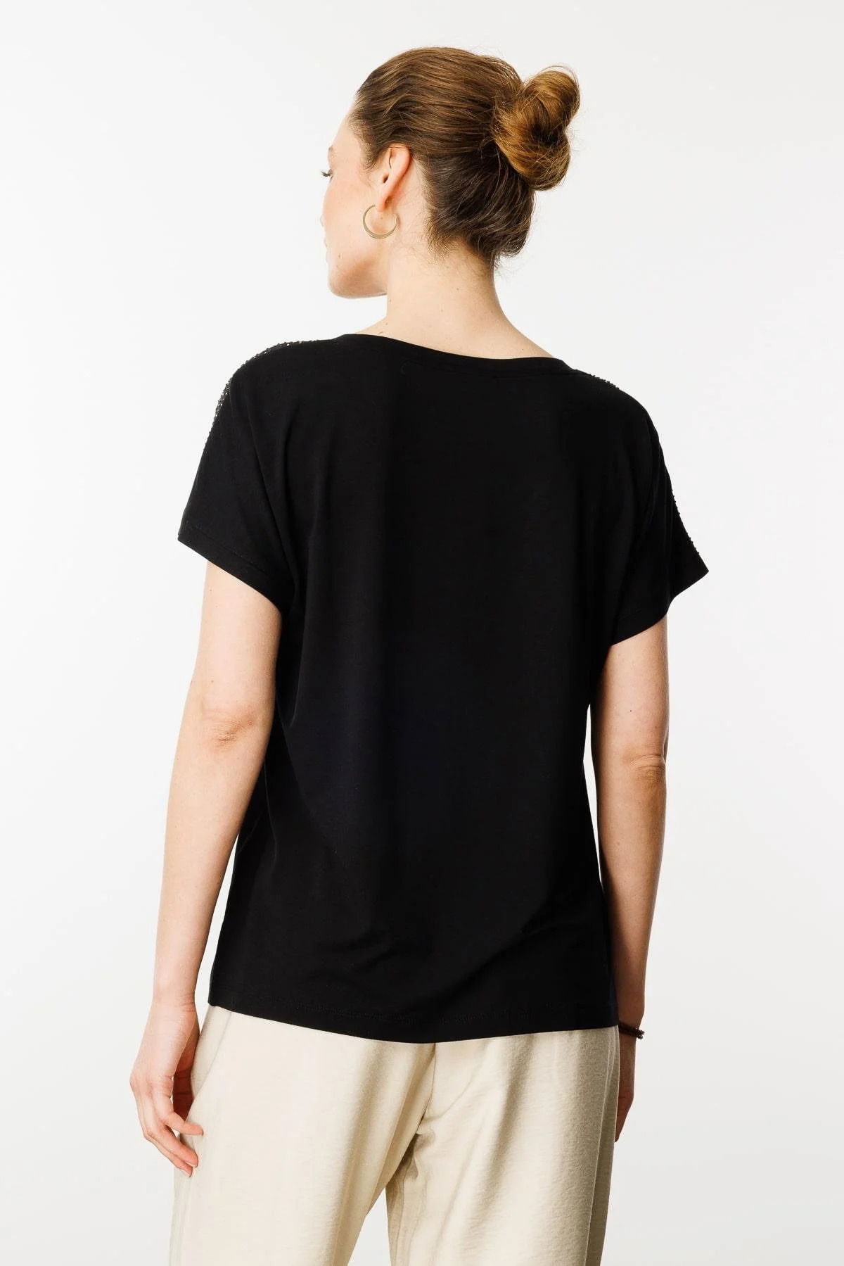 Desen Triko Kadın V Yaka Omuzları Taş Baskılı Penye T-Shirt 25836 Siyah - 4