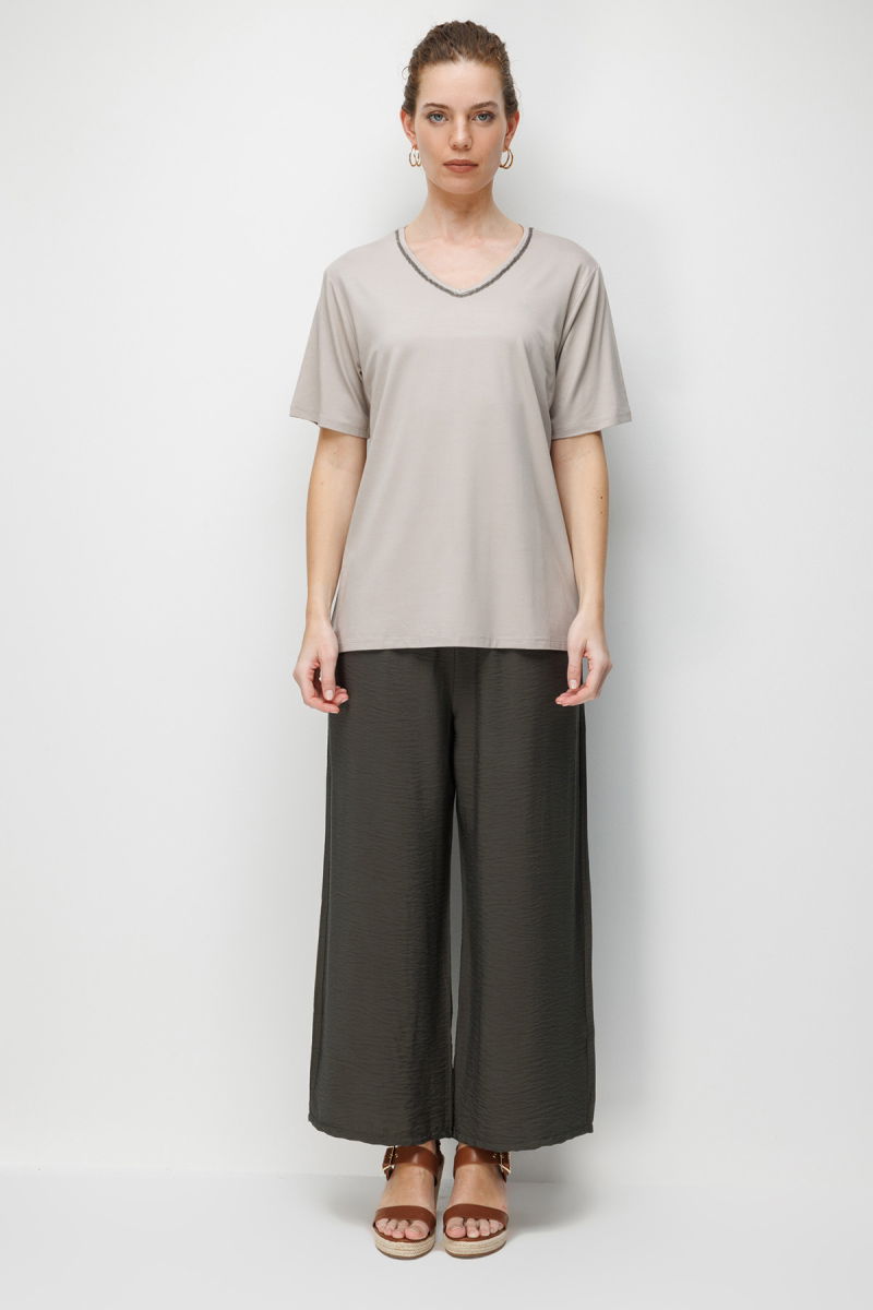 Desen Triko Kadın V Yaka Yaka Kenarı Zincirli Penye T-Shirt 26707 Bej - 3