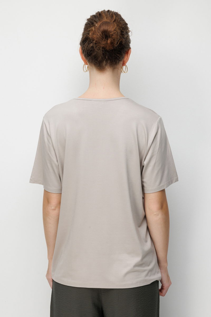 Desen Triko Kadın V Yaka Yaka Kenarı Zincirli Penye T-Shirt 26707 Bej - 4