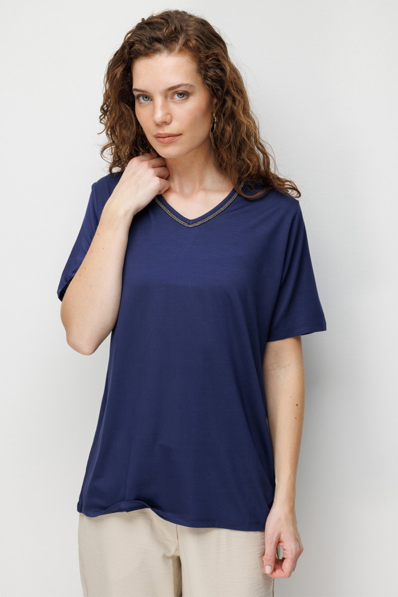 Desen Triko Kadın V Yaka Yaka Kenarı Zincirli Penye T-Shirt 26707 Lacivert - 3