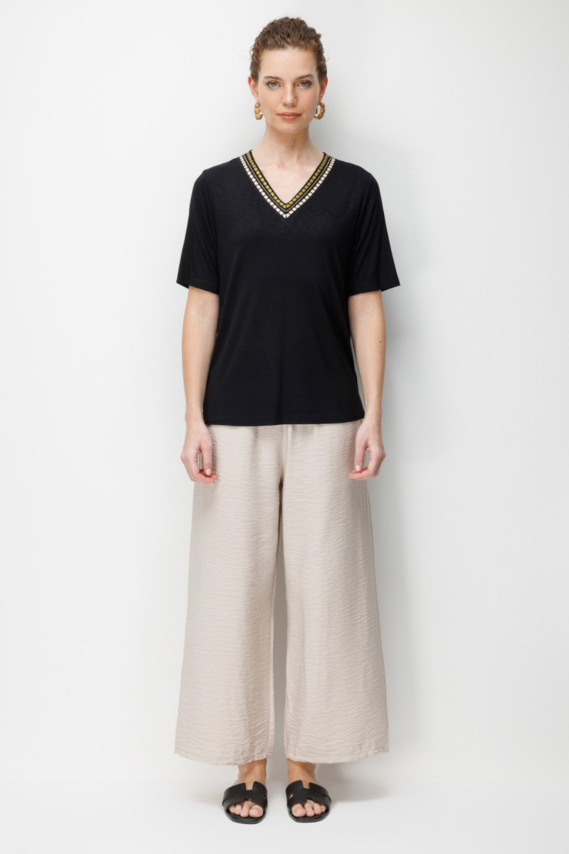 Desen Triko Kadın V Yaka Yakası İki Renkli İşlemeli Taşlı Penye T-Shirt 26844 Siyah - 3