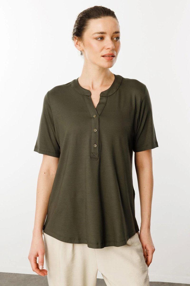 Desen Triko Kadın Yakası Düğmeli Penye T-Shirt 25764 Haki 