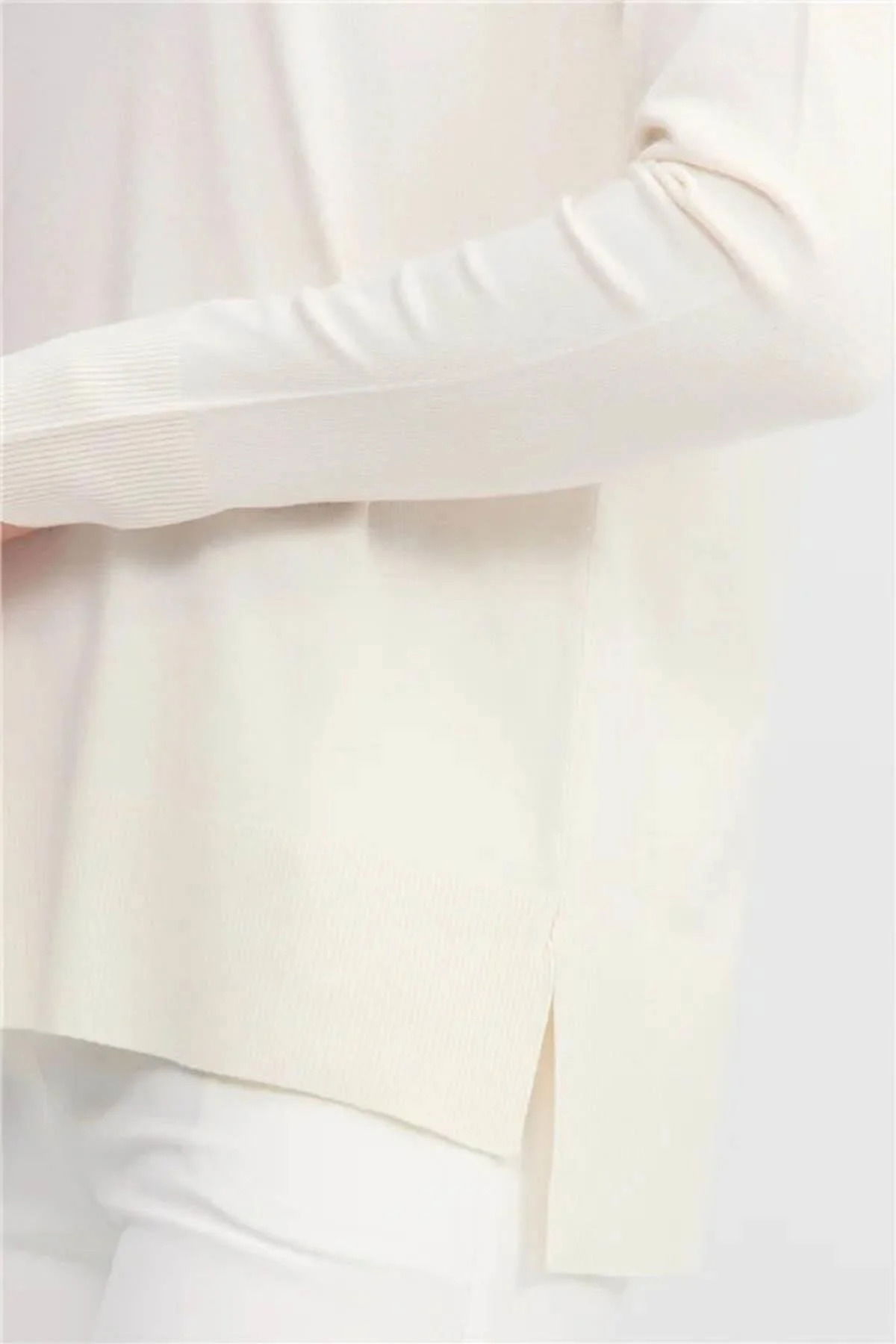 Desen Triko Kadın Yarım Balıkçı Yaka Yanları Yırtmaçlı Kazak 02422305 Kemik - 3