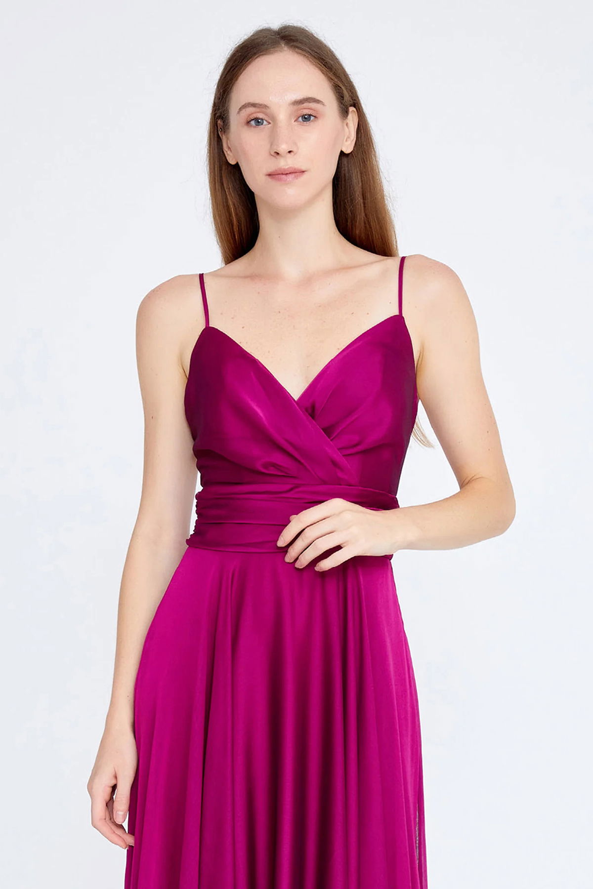 Doridorca Kadın Askılı Sırt Detaylı Uzun Abiye Elbise 5922022 Fuşya - 3