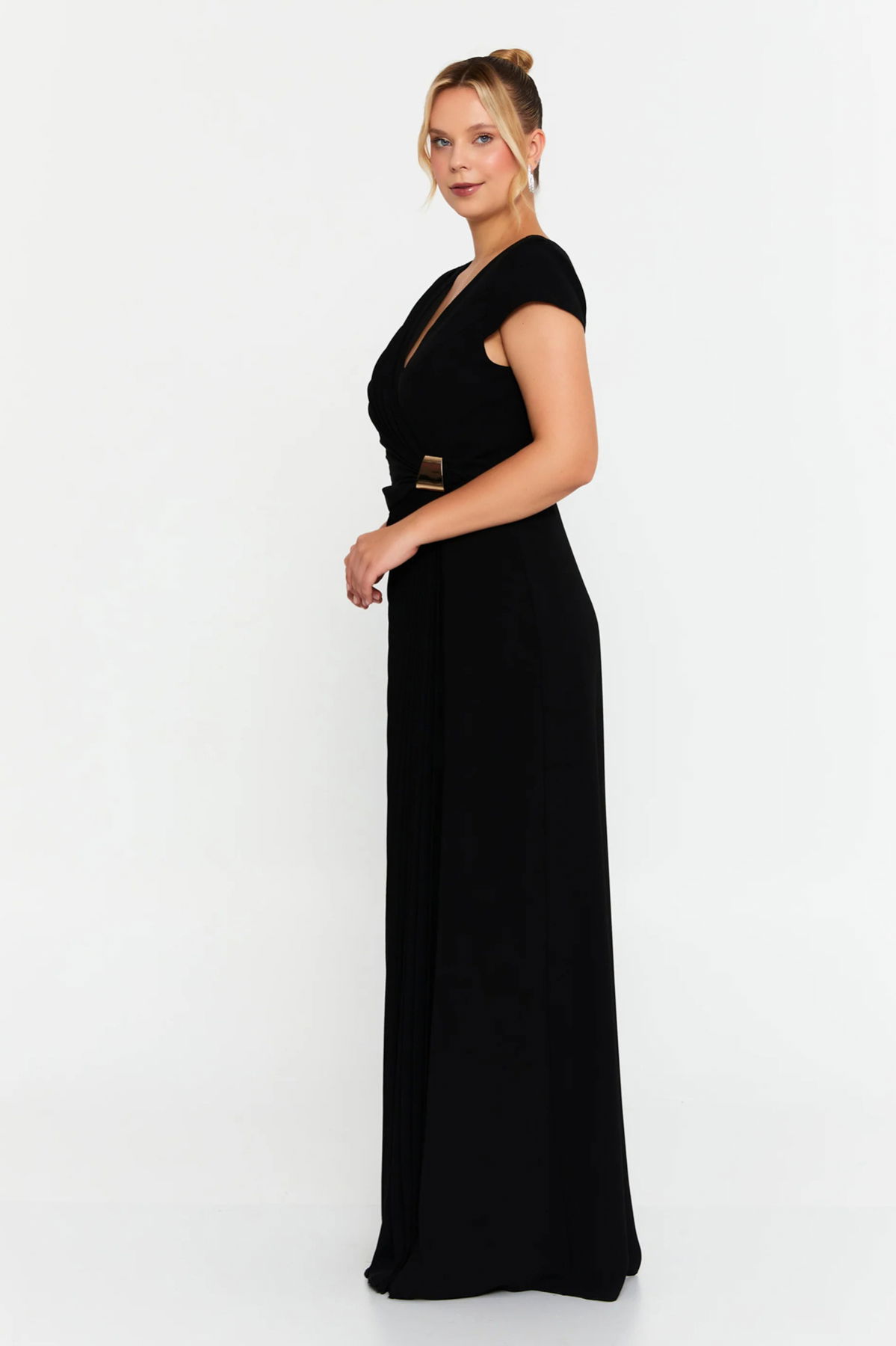 Doridorca Kadın Kruvaze Yaka Pilise Detaylı Geniş Beden Aralıklı Uzun Abiye Elbise 7135 Siyah - 2