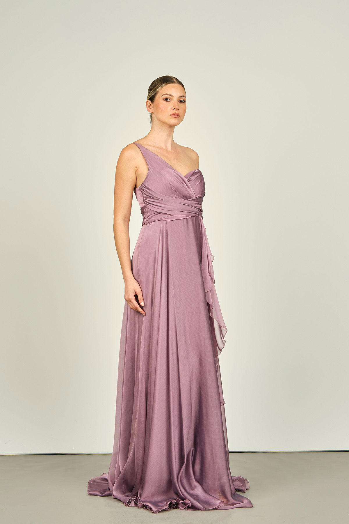 Doridorca Kadın Tek Omuz Yırtmaçlı Fırfır Detaylı Uzun Abiye Elbise 4082 Lavanta - 2